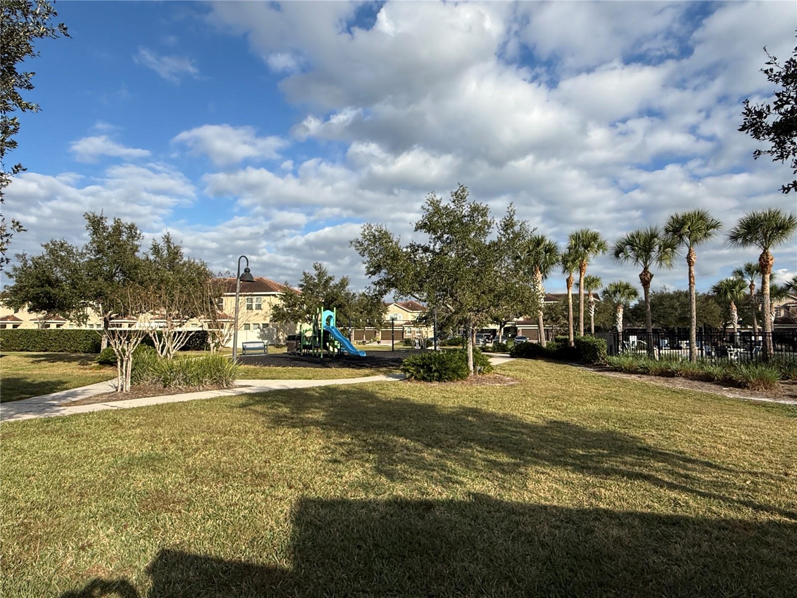 Image 38 of 46 For 2076 Leather Fern Drive