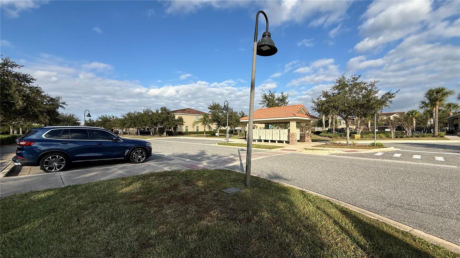 Image 43 of 46 For 2076 Leather Fern Drive