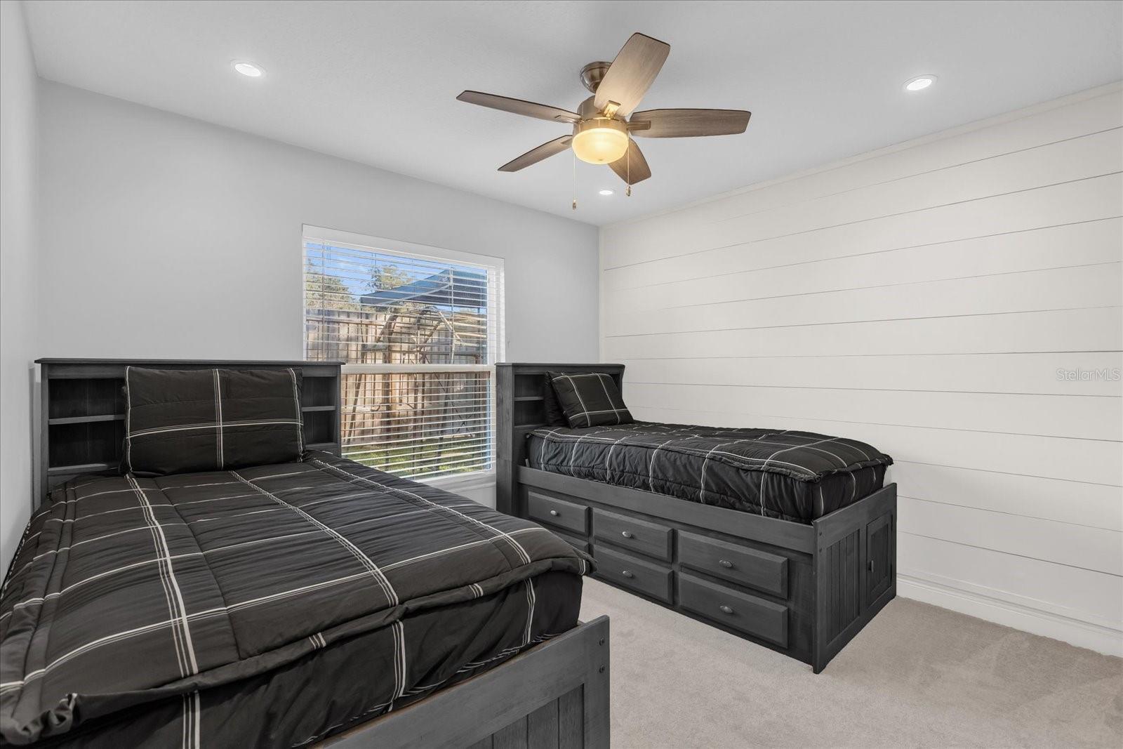 Image 27 of 38 For 836 Maraval Court