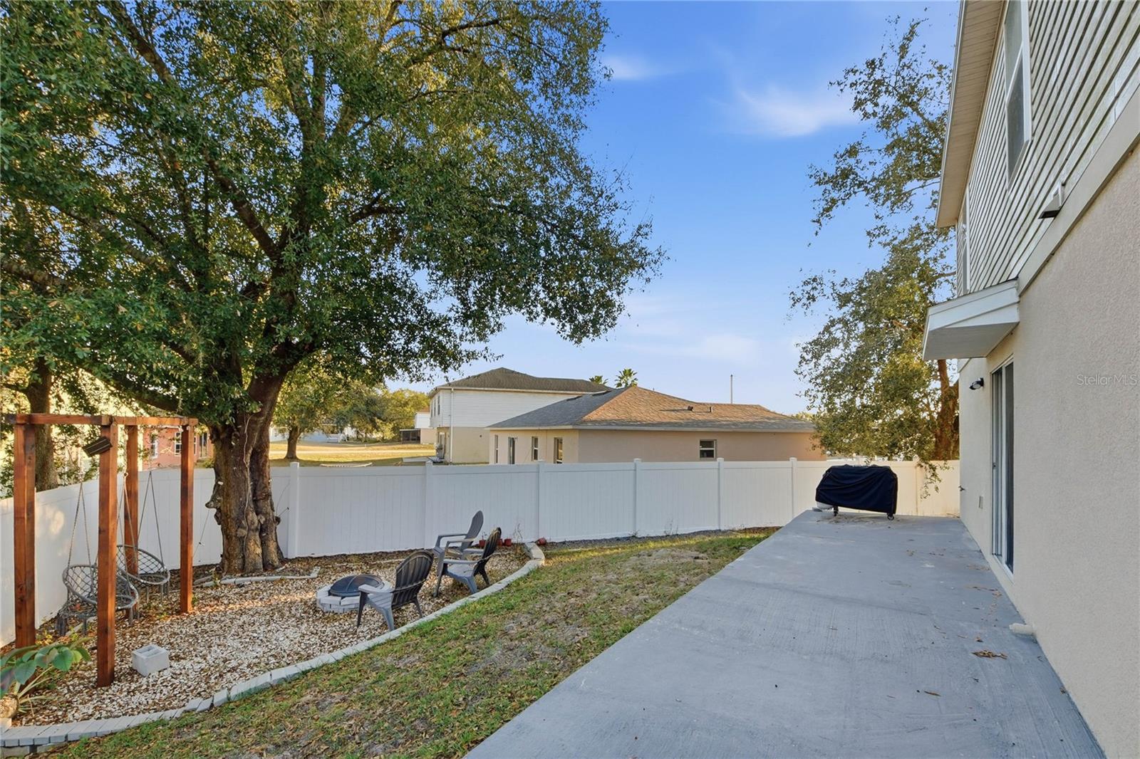 Image 37 of 48 For 1406 Teal Court