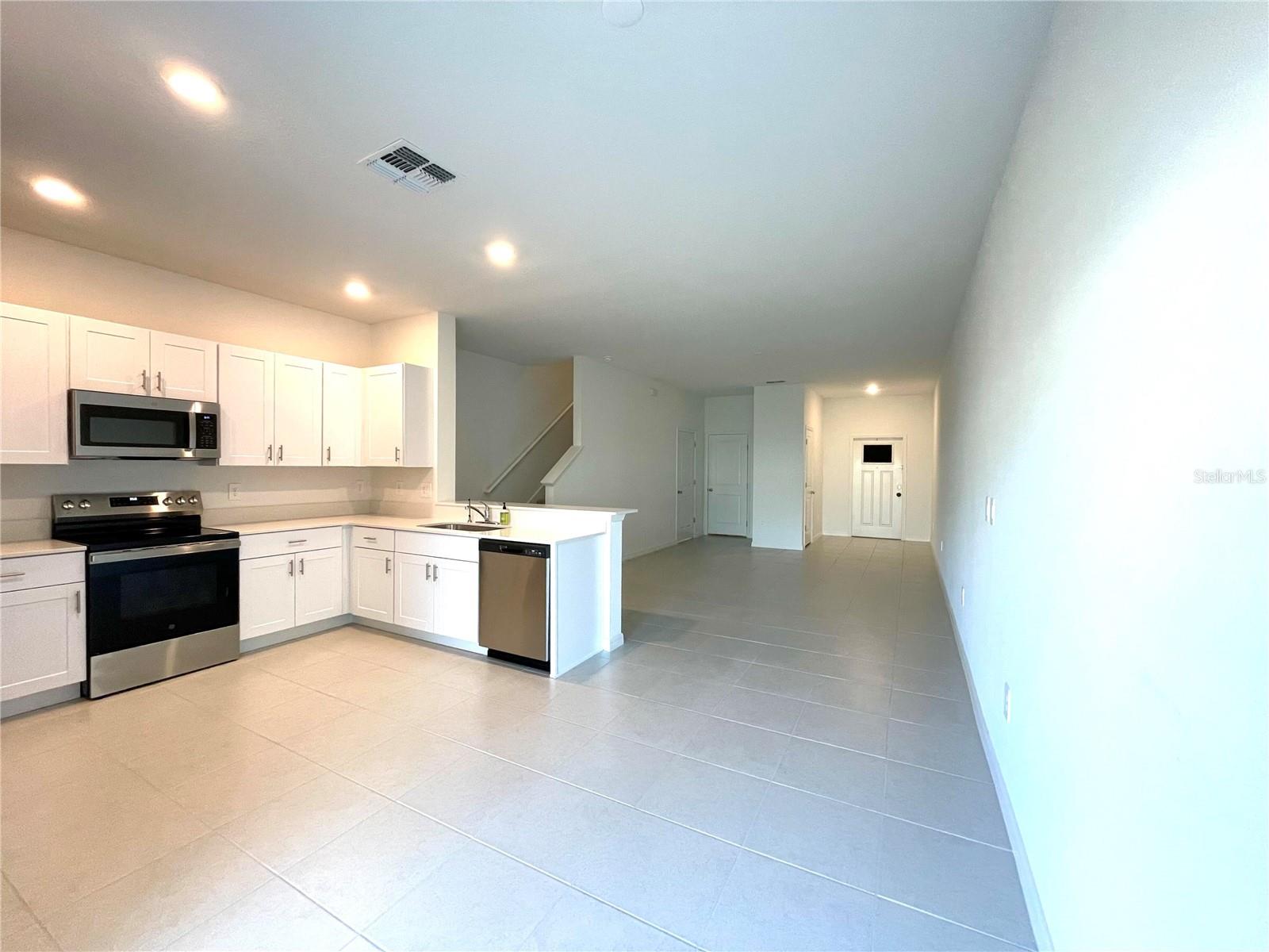 Image 4 of 18 For 36221 Risa Michele Street