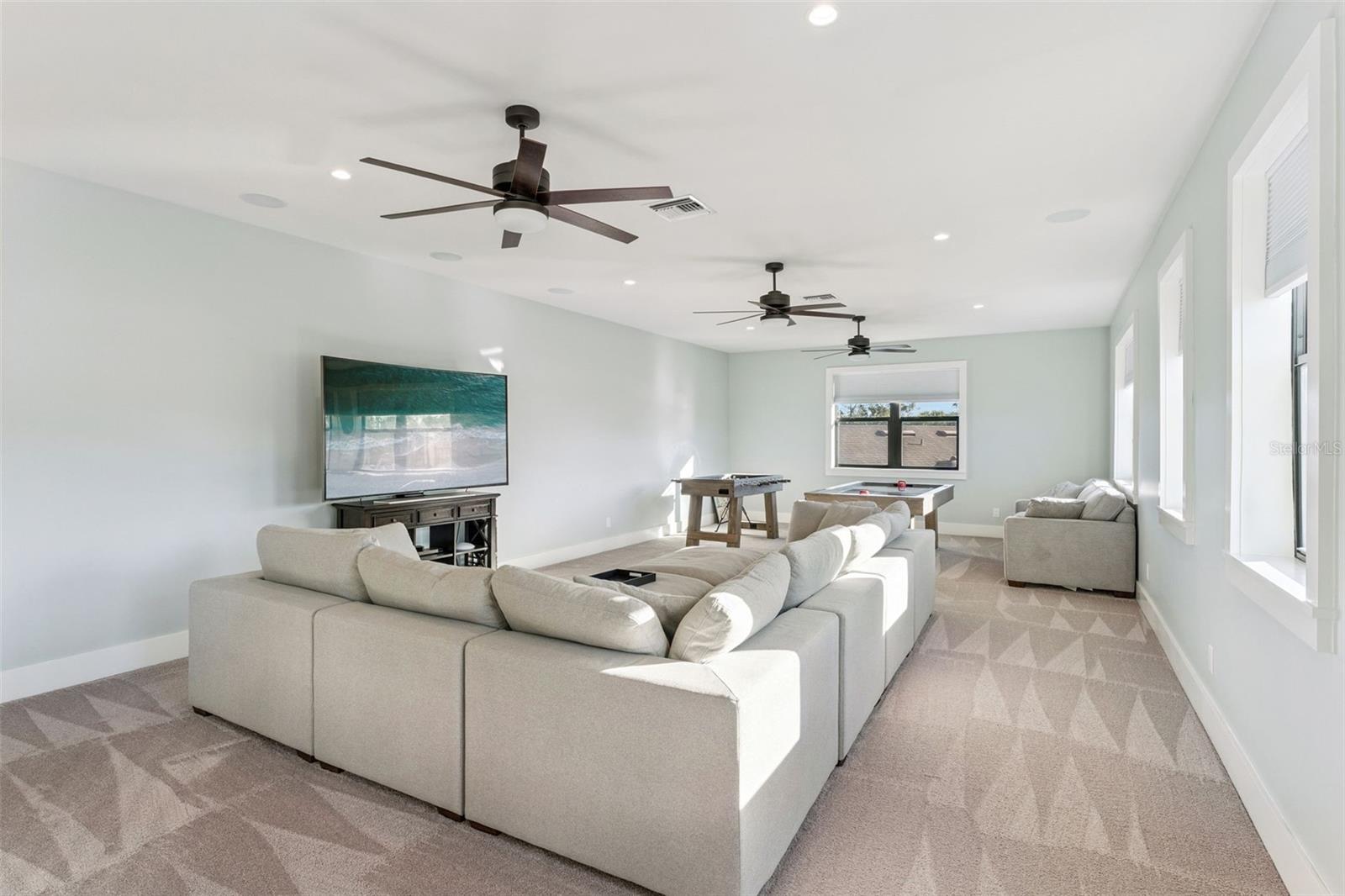 Image 20 of 42 For 2072 Starboard Drive