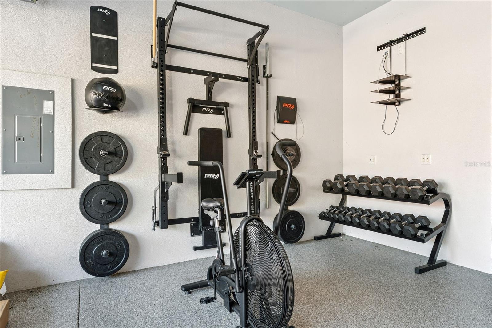 Image 32 of 42 For 2072 Starboard Drive