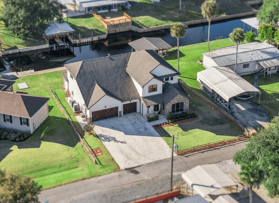 Image 39 of 42 For 2072 Starboard Drive