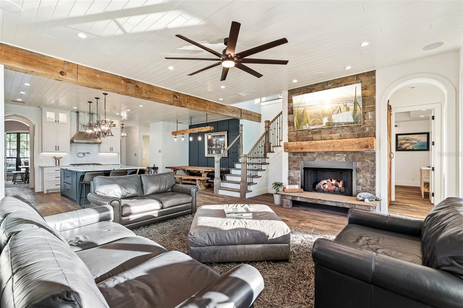 Image 7 of 42 For 2072 Starboard Drive