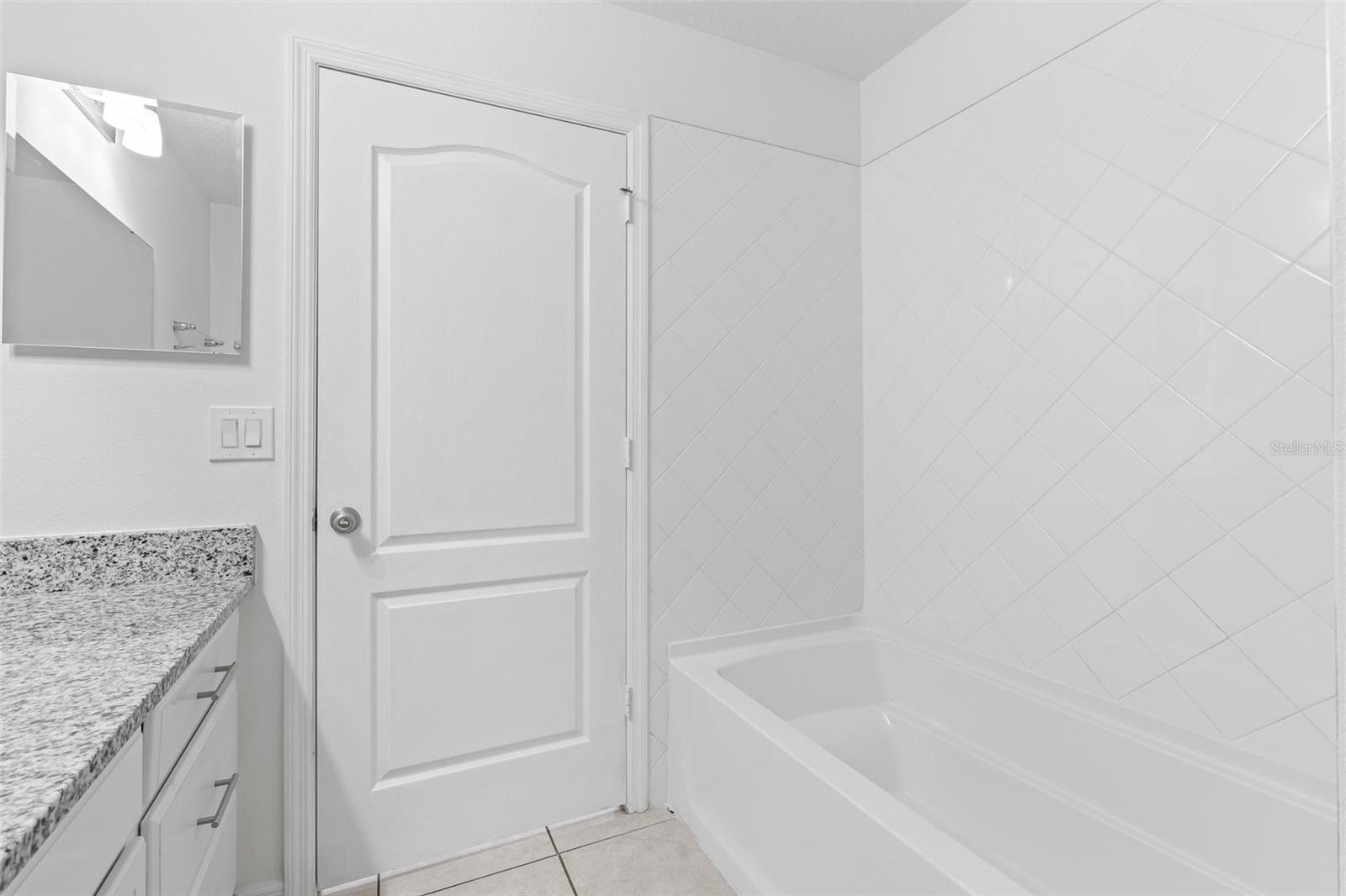 Image 15 of 35 For 1557 Venice Lane