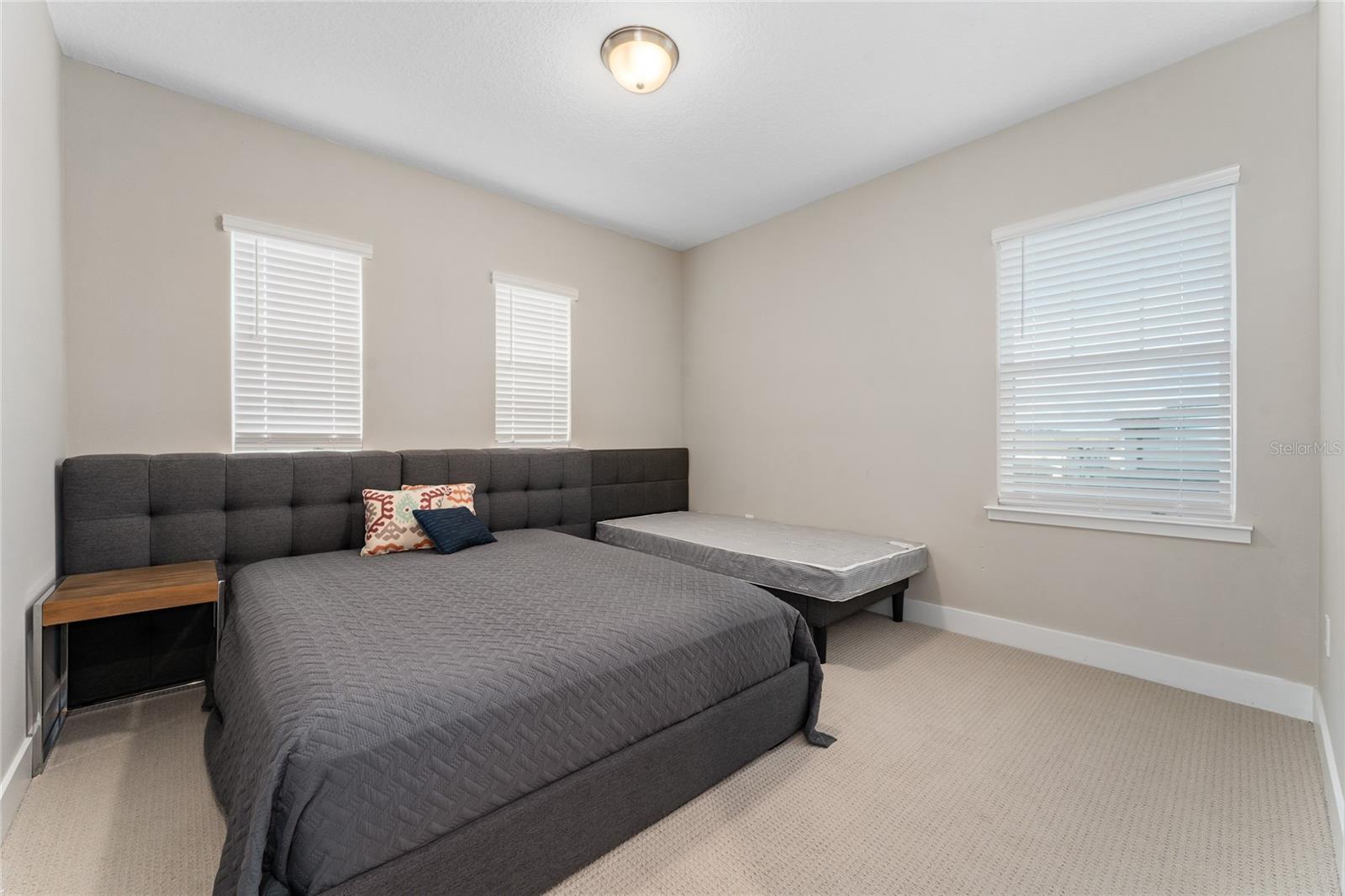 Image 22 of 41 For 2284 Bear Peak Road