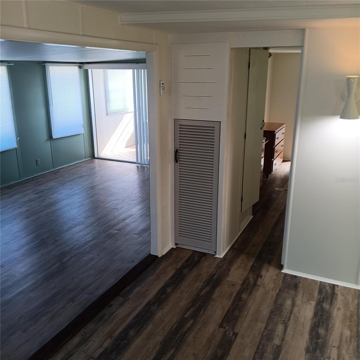 Image 15 of 35 For 810 49th Avenue