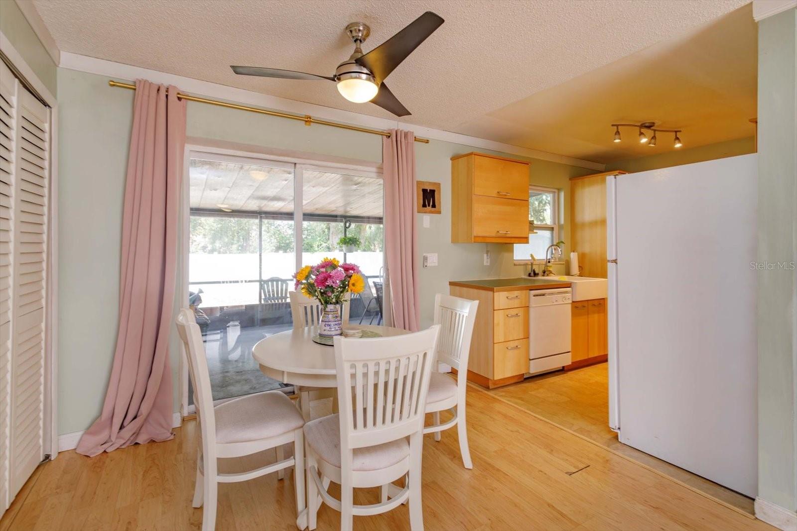 Image 10 of 26 For 902 Nicole Boulevard