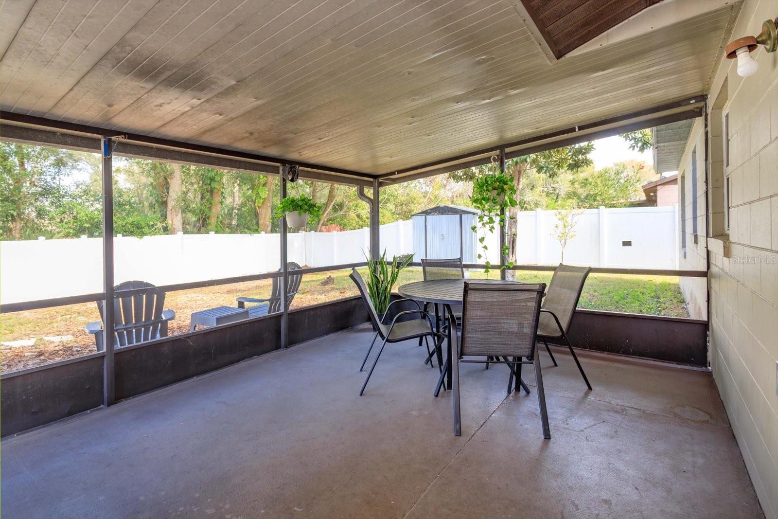 Image 21 of 26 For 902 Nicole Boulevard