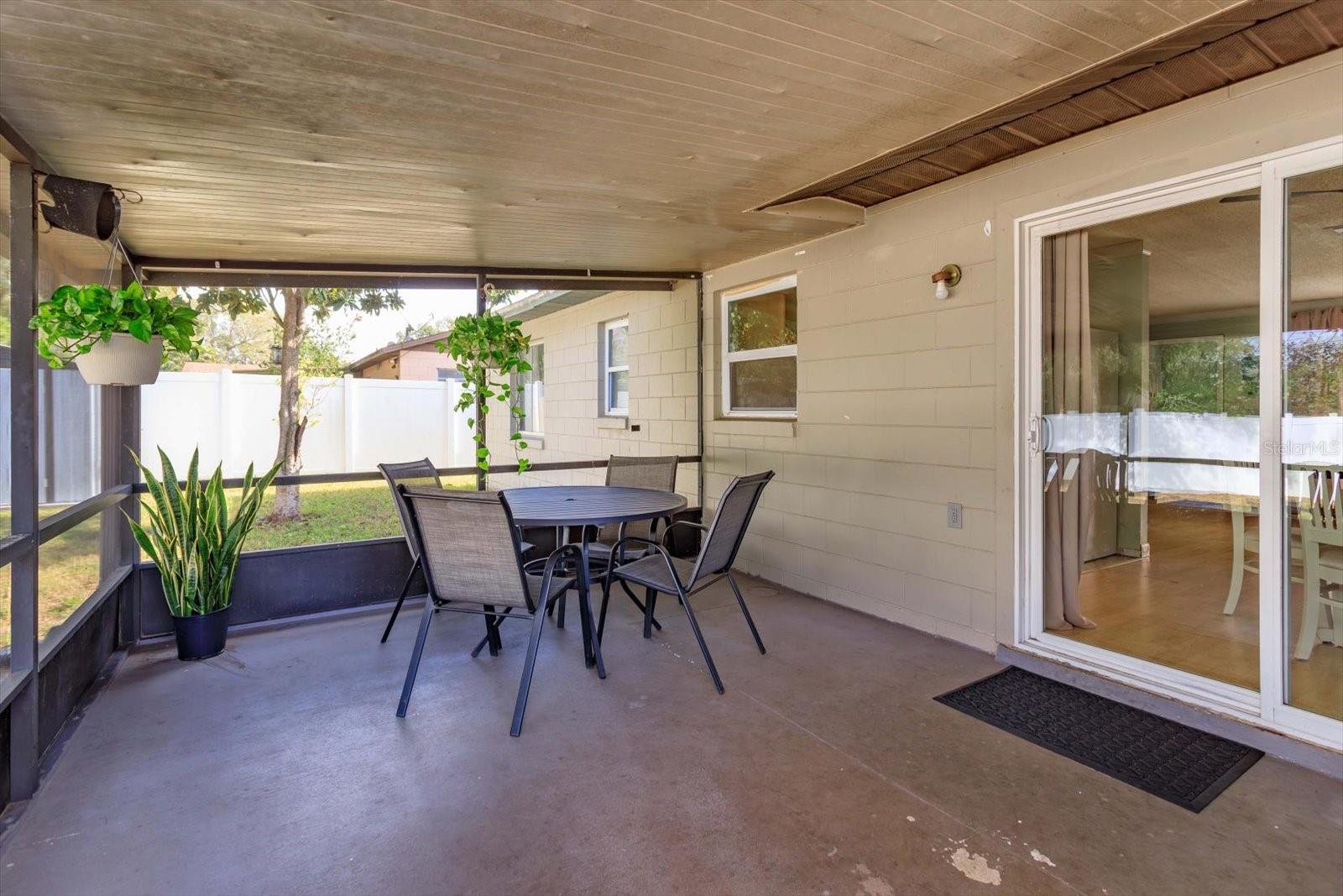 Image 22 of 26 For 902 Nicole Boulevard