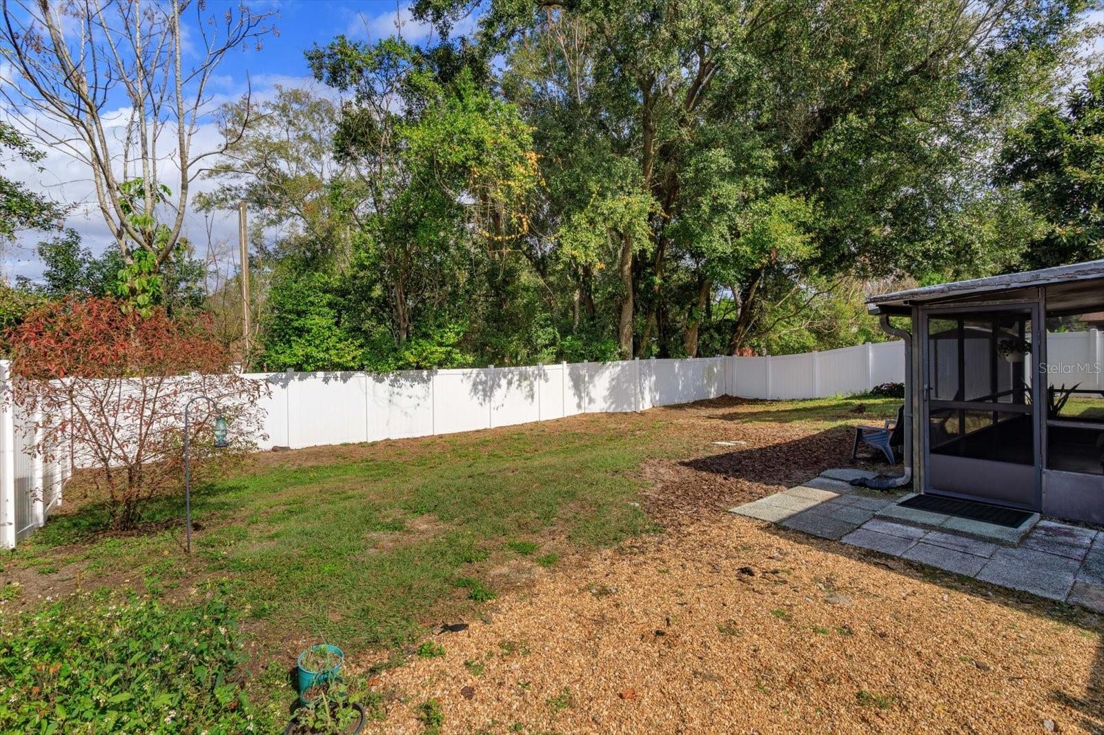 Image 23 of 26 For 902 Nicole Boulevard