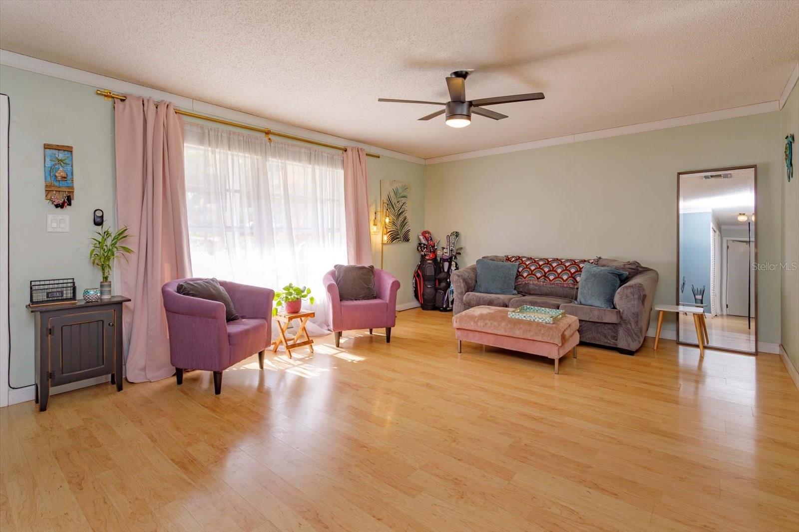 Image 6 of 26 For 902 Nicole Boulevard