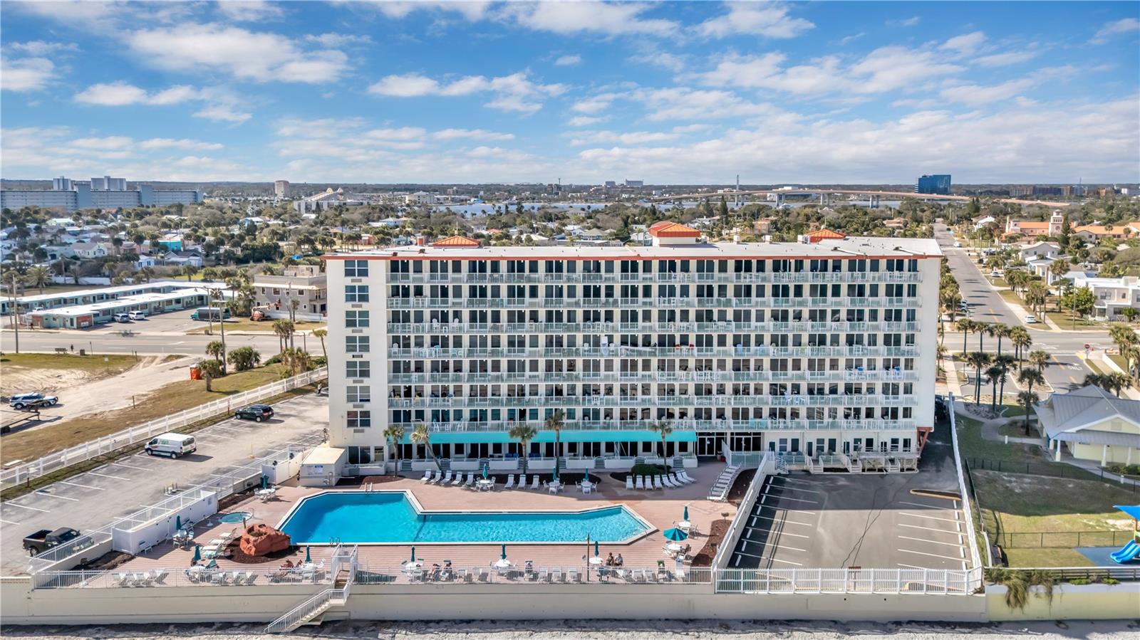 Image 17 of 24 For 701 Atlantic Avenue 508