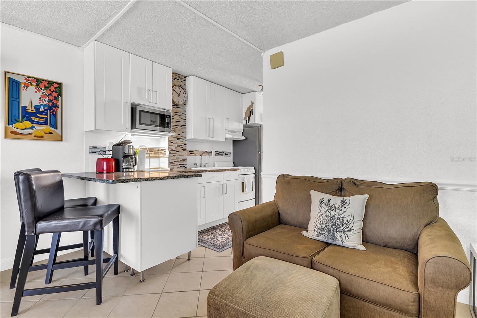 Image 6 of 24 For 701 Atlantic Avenue 508