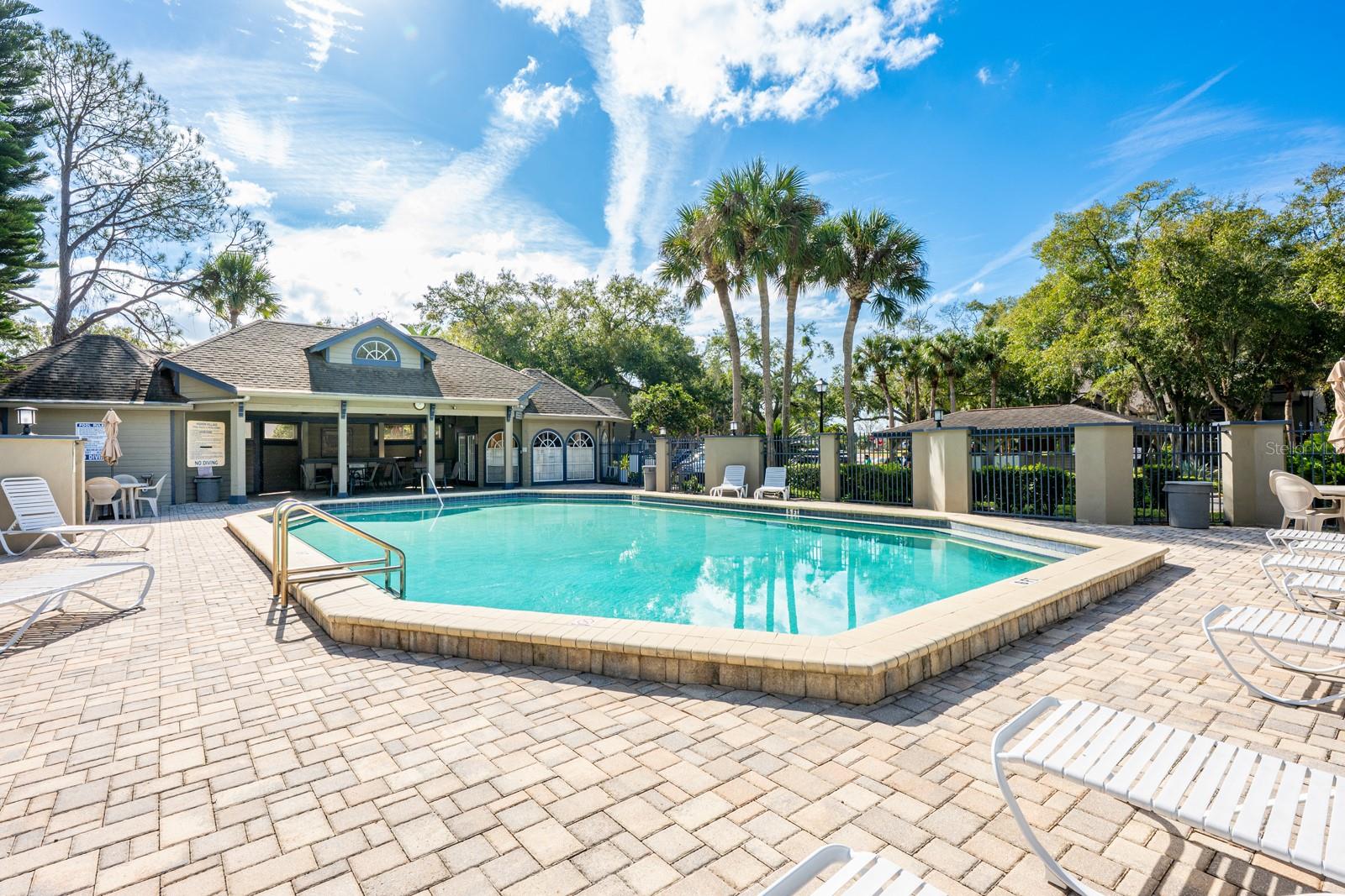 Image 17 of 20 For 954 Forest Ridge Court 106