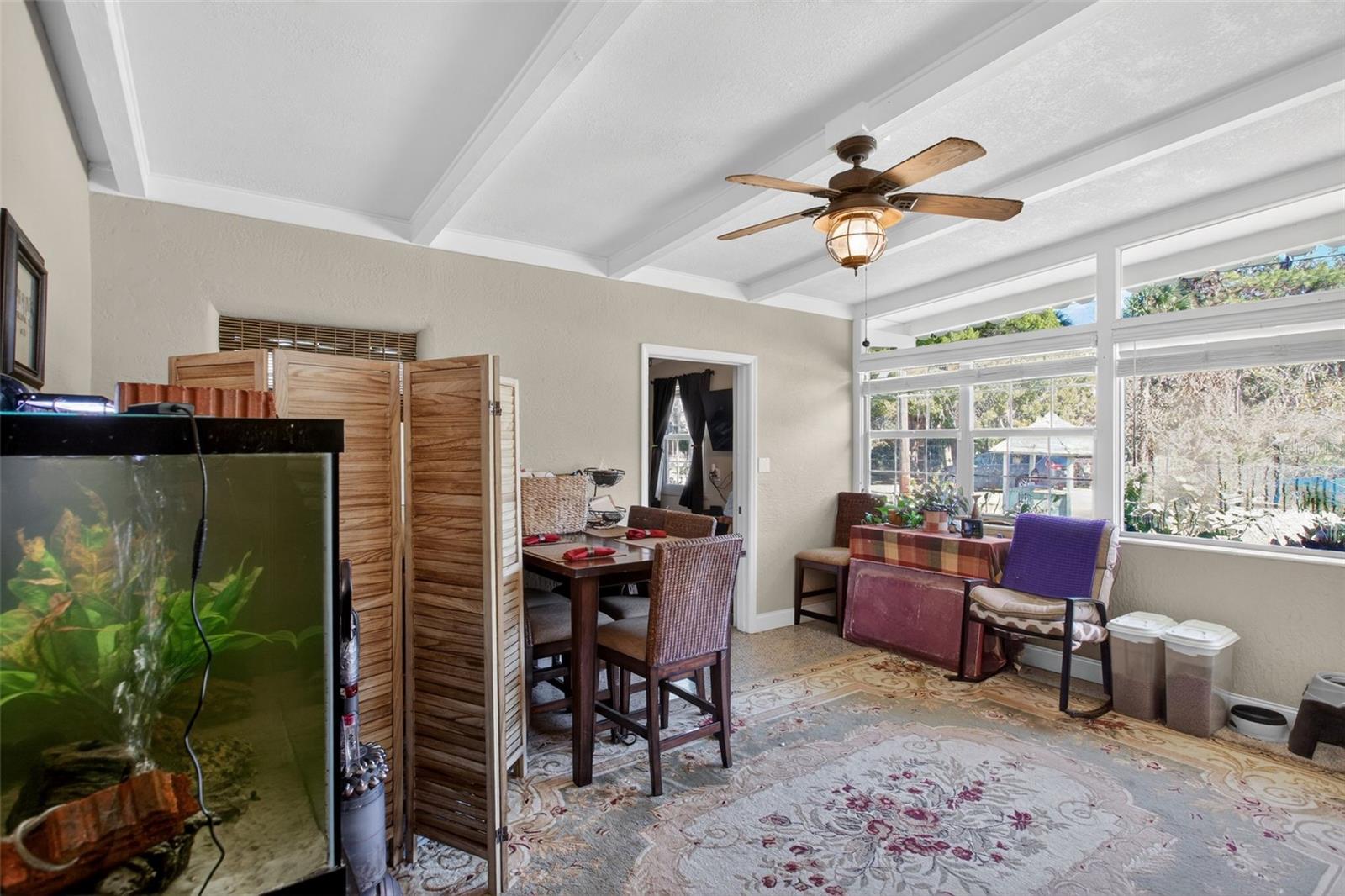 Image 17 of 38 For 464 Judy Street