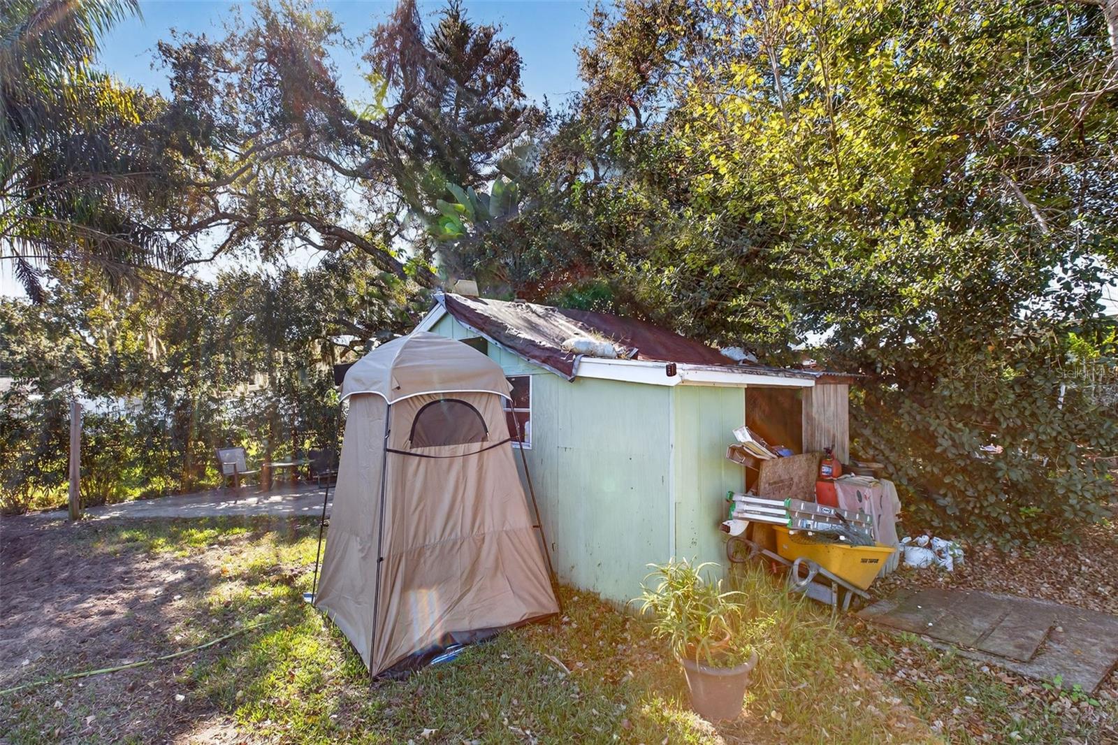 Image 36 of 38 For 464 Judy Street