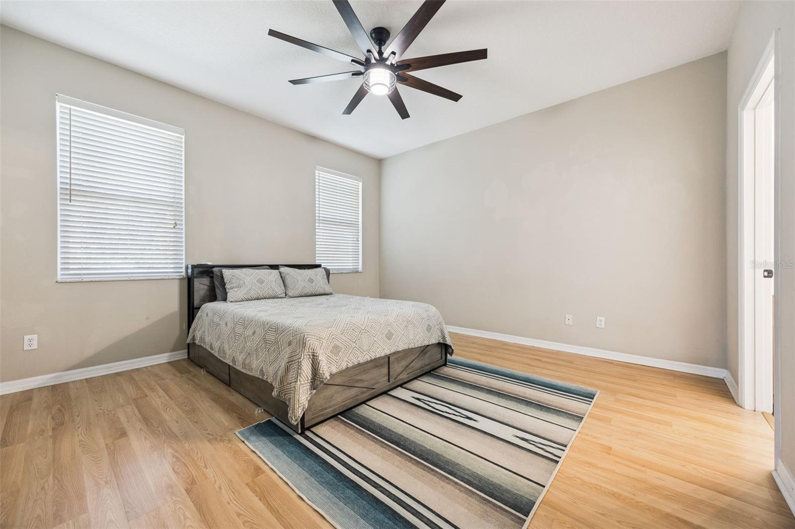 Image 13 of 35 For 8356 Baywood Vista Drive