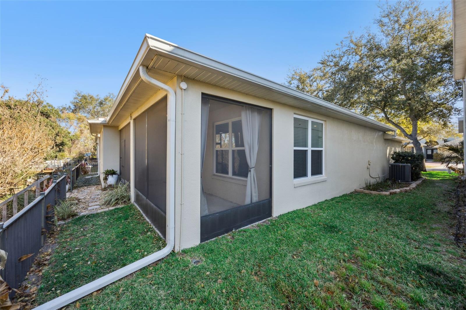 Image 27 of 35 For 8356 Baywood Vista Drive