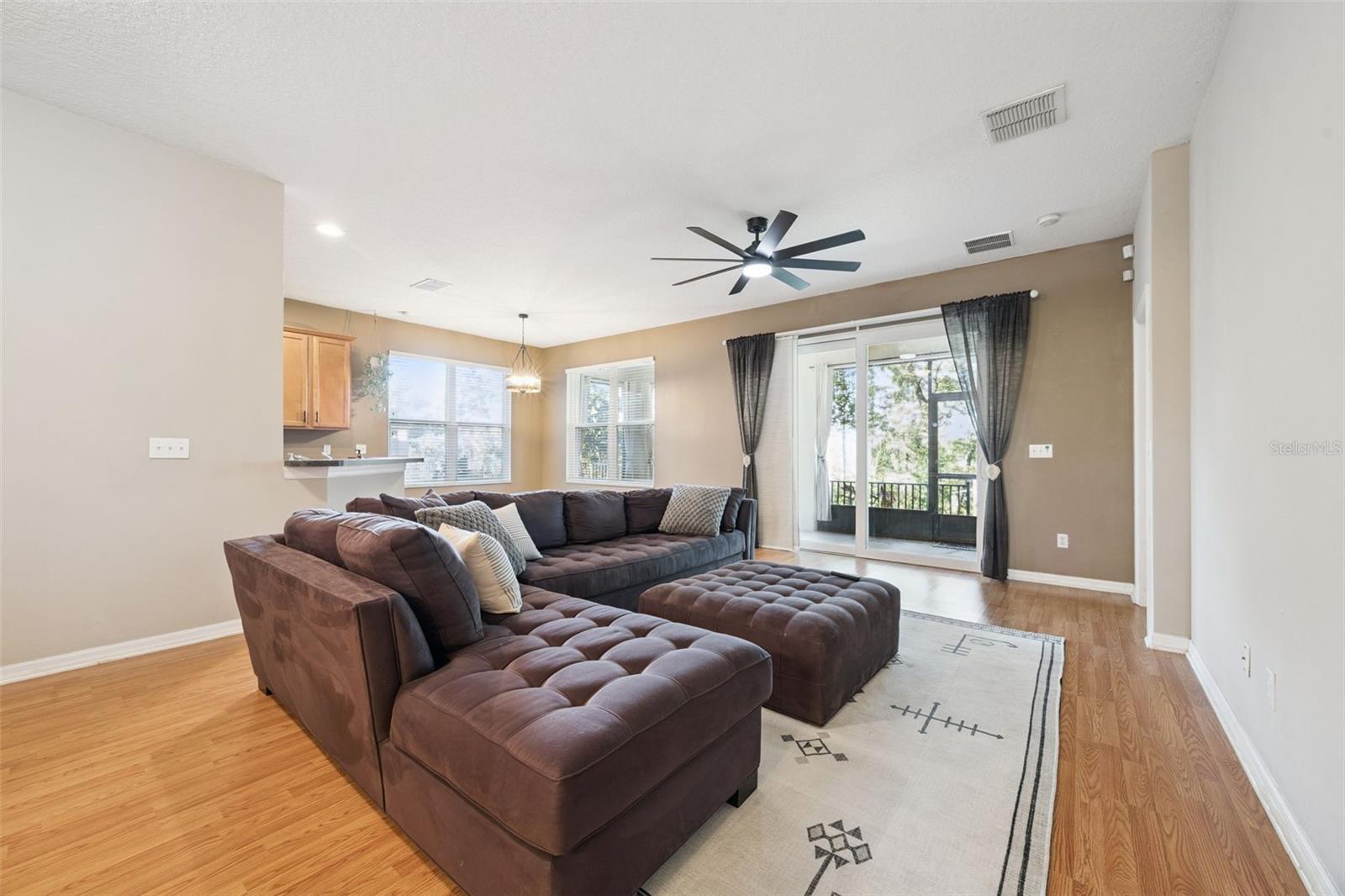 Image 5 of 35 For 8356 Baywood Vista Drive