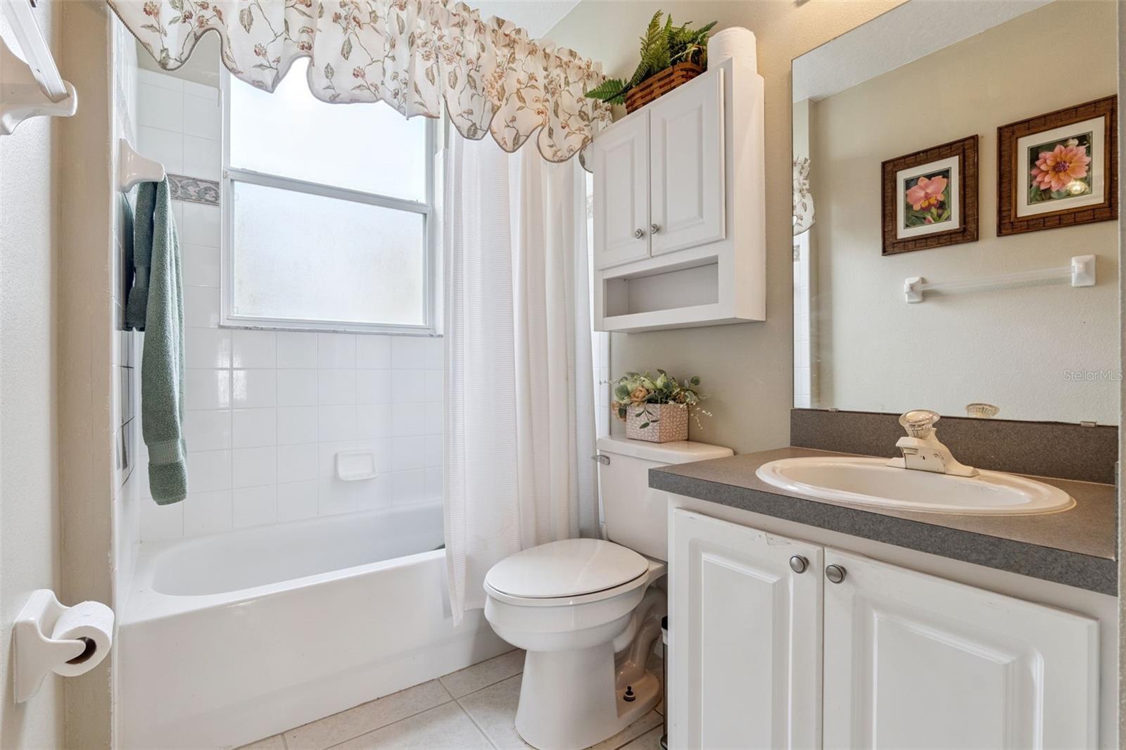 Image 25 of 43 For 12002 Shadowbrook Lane