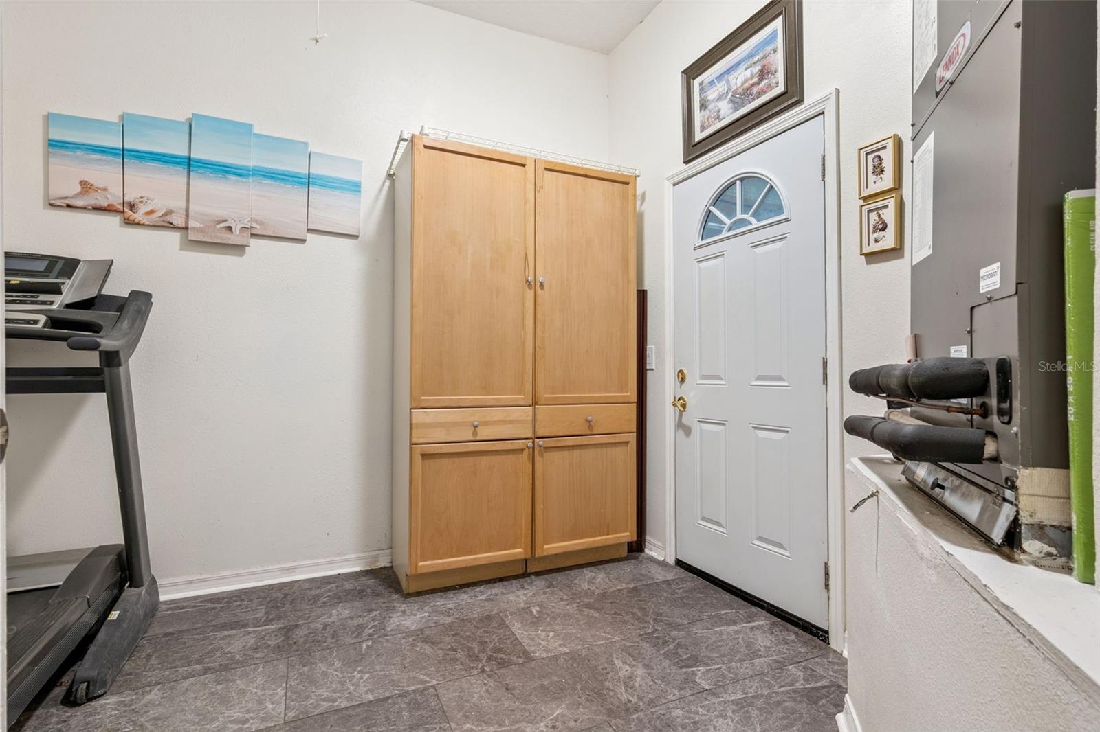 Image 28 of 43 For 12002 Shadowbrook Lane