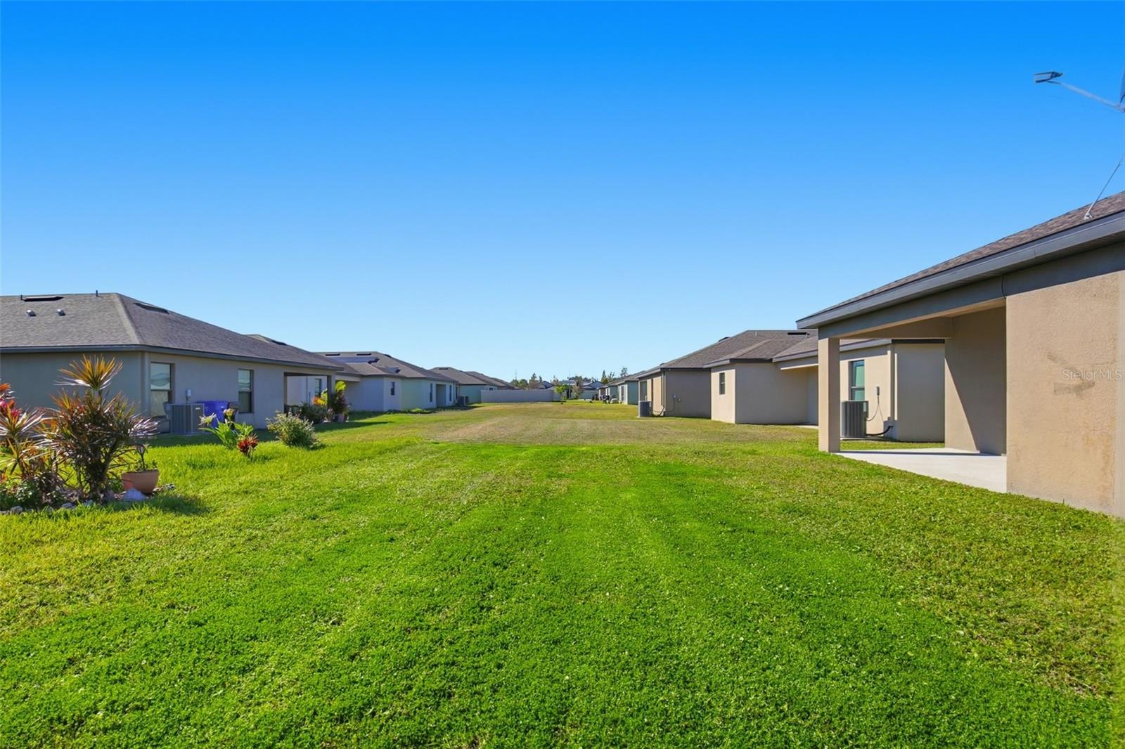 Image 37 of 39 For 733 Chatham Walk Drive