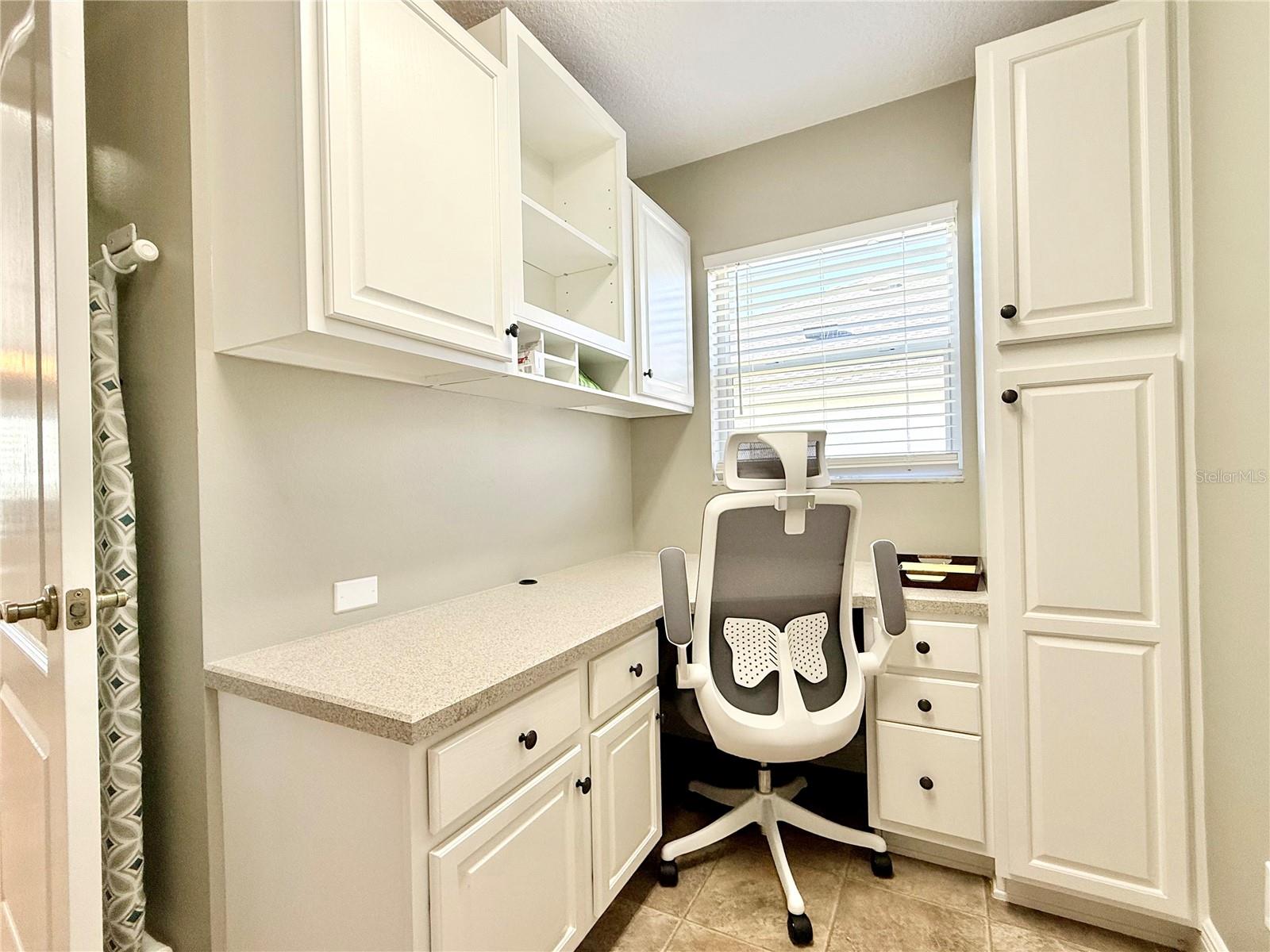 Image 18 of 60 For 3088 Berwyn Way