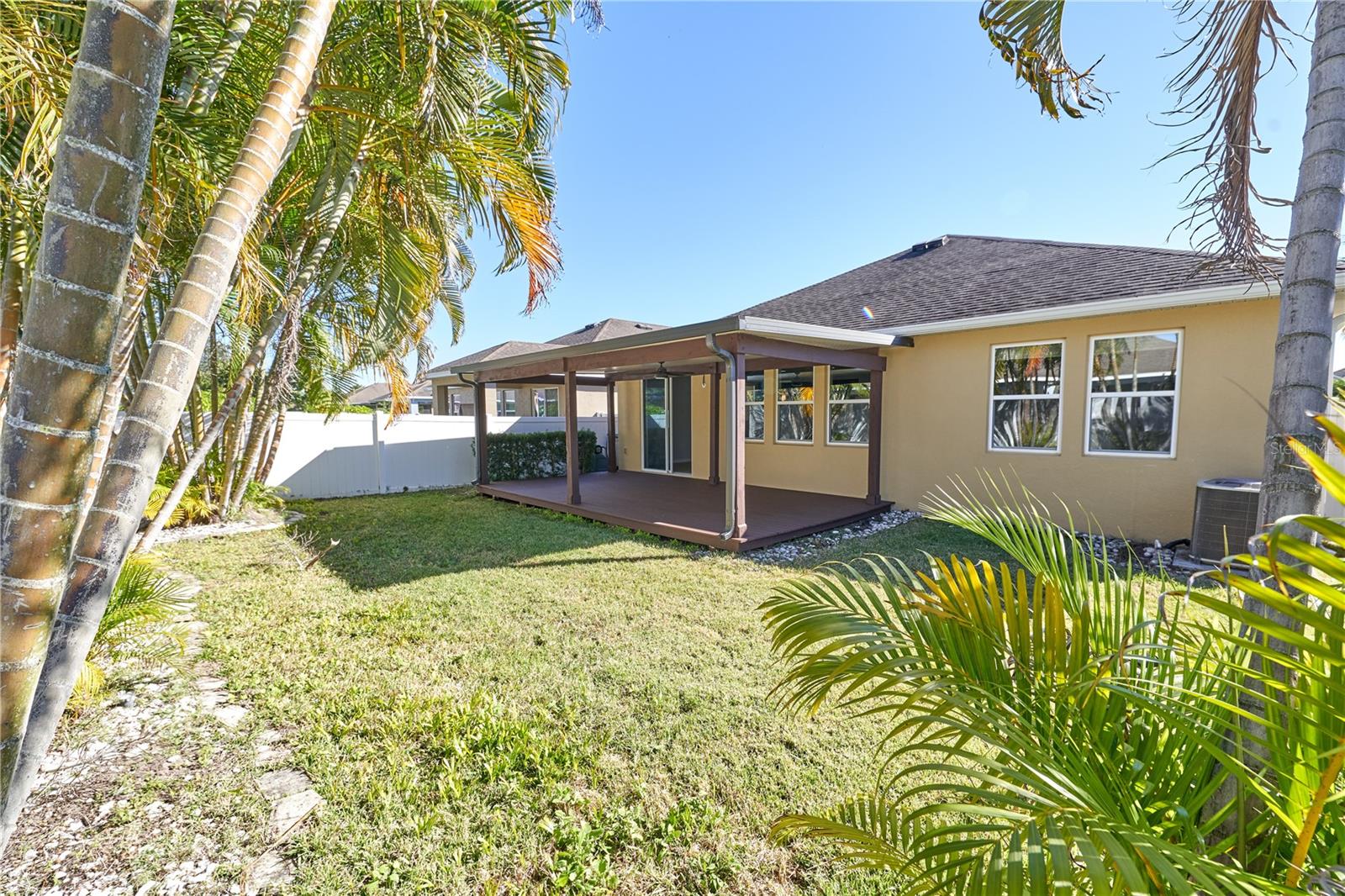 Image 40 of 47 For 2535 Hunley Loop