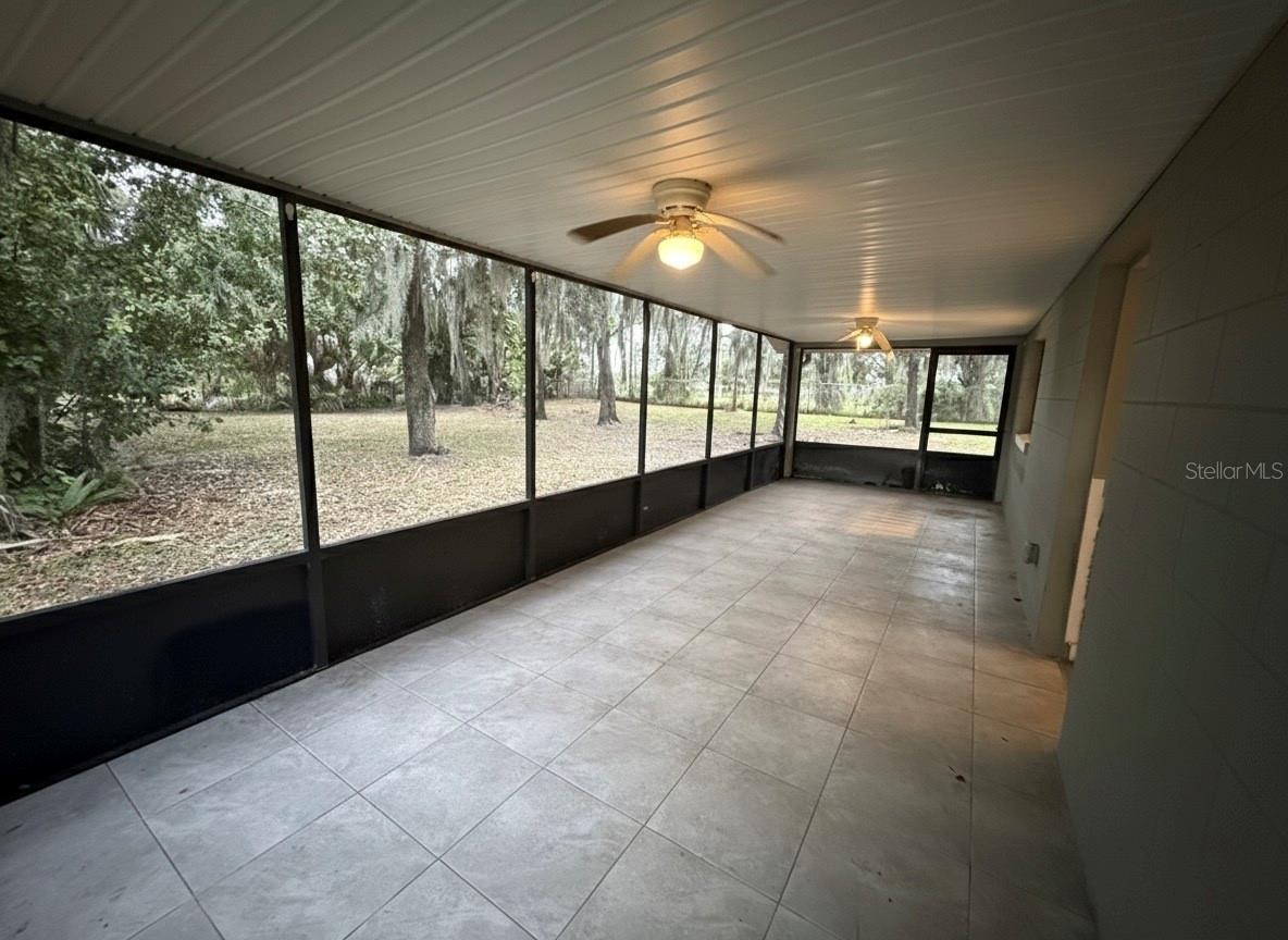 Image 15 of 16 For 2201 Granada Boulevard 1