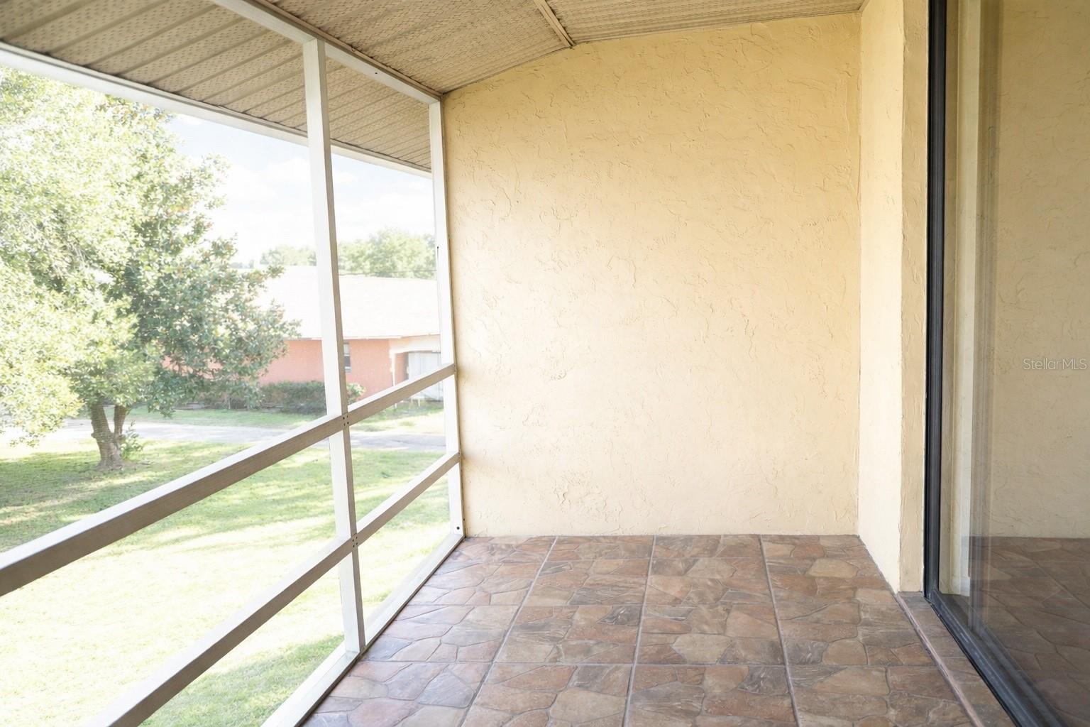 Image 11 of 11 For 130 Johnson Avenue 205