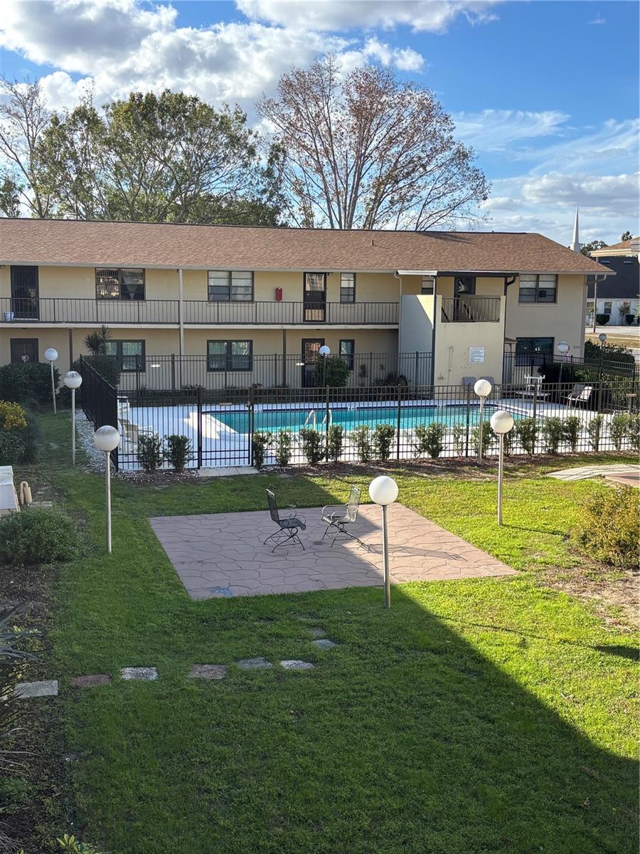 Image 4 of 11 For 130 Johnson Avenue 205