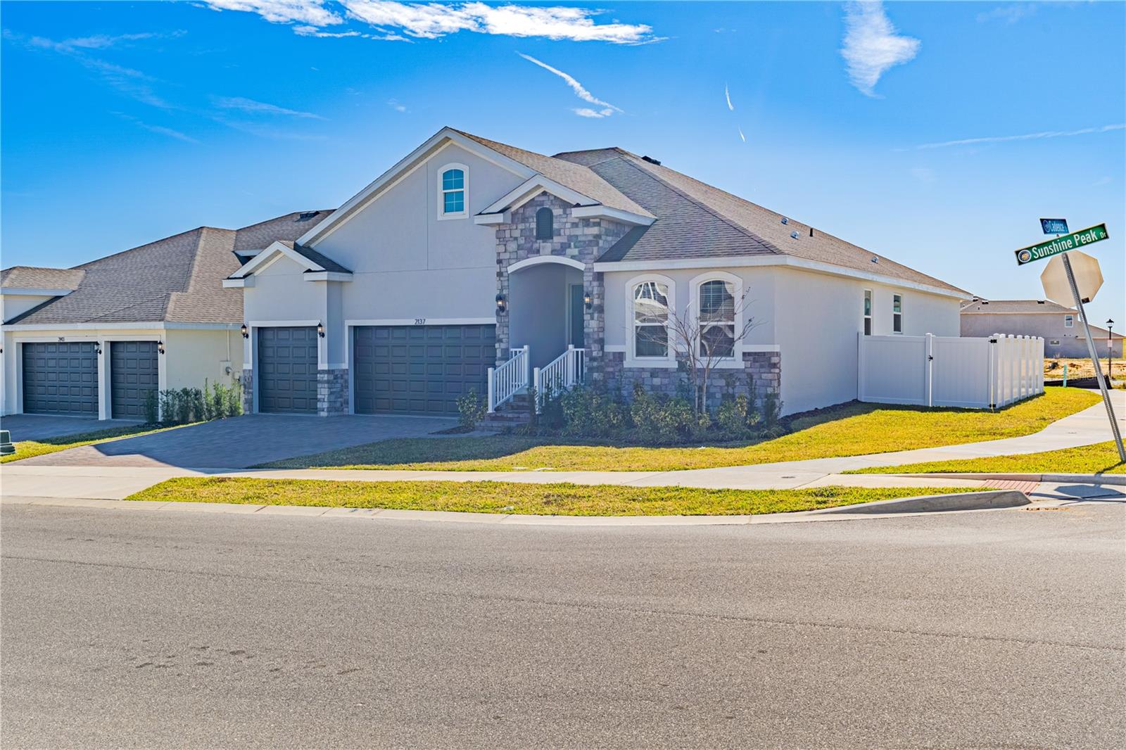 Details for 2137 Sunshine Peak Dr, MINNEOLA, FL 34715