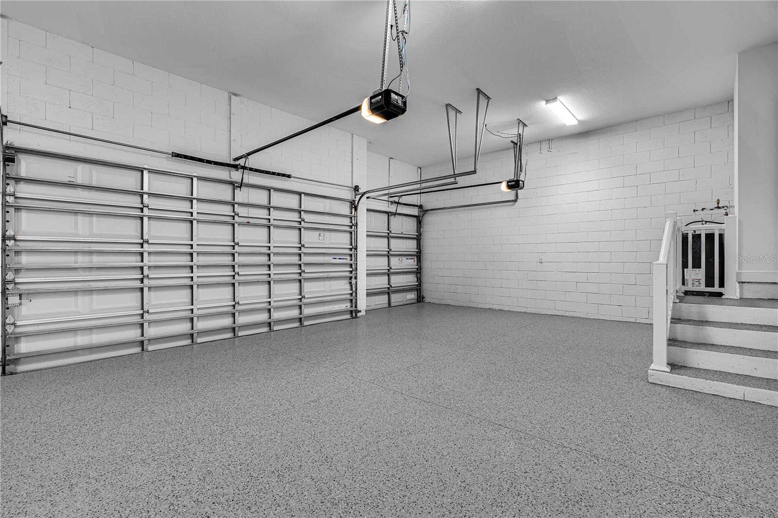 Image 23 of 27 For 2137 Sunshine Peak Dr