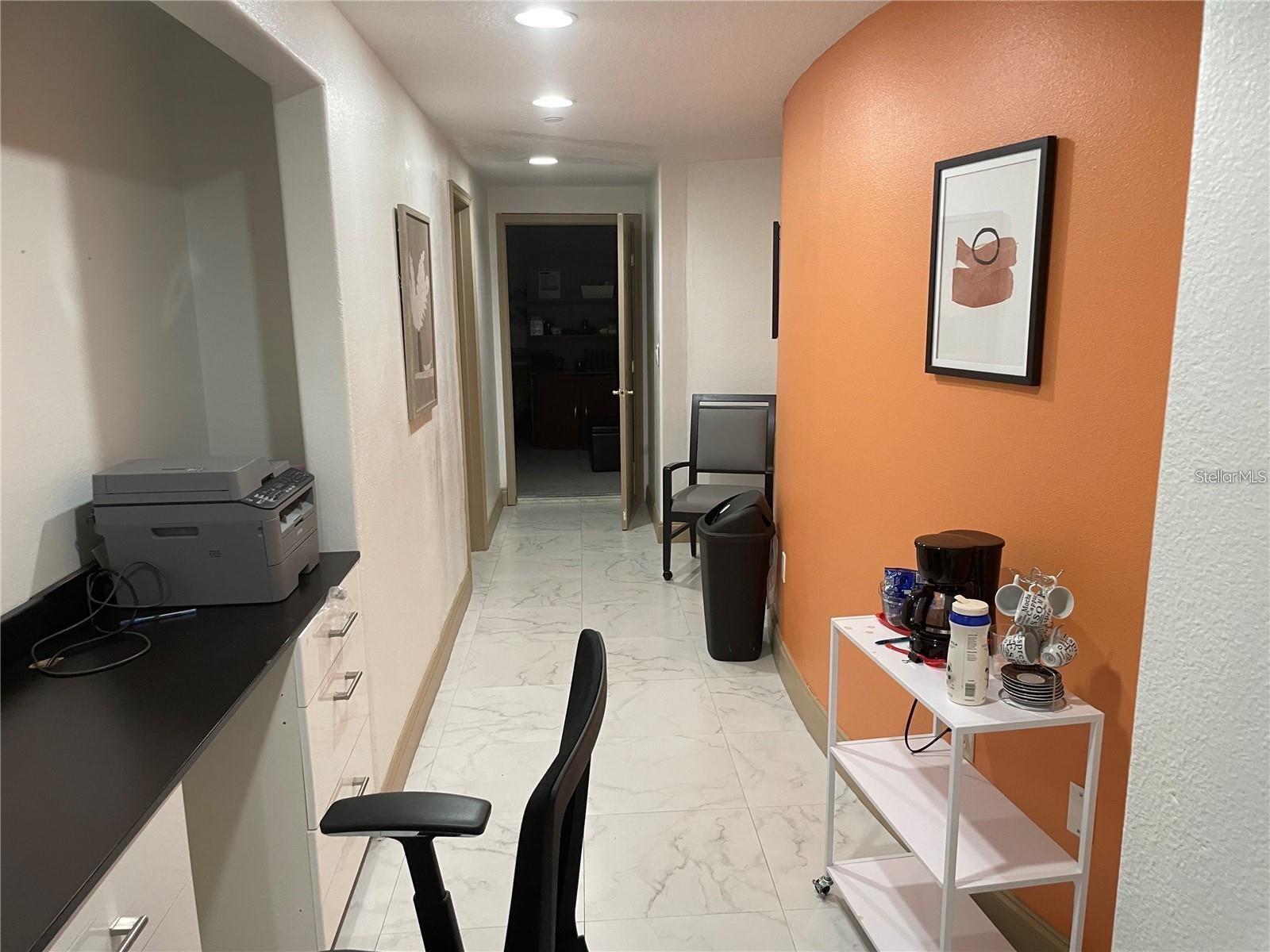 Image 31 of 40 For 8810 Commodity Circle 27