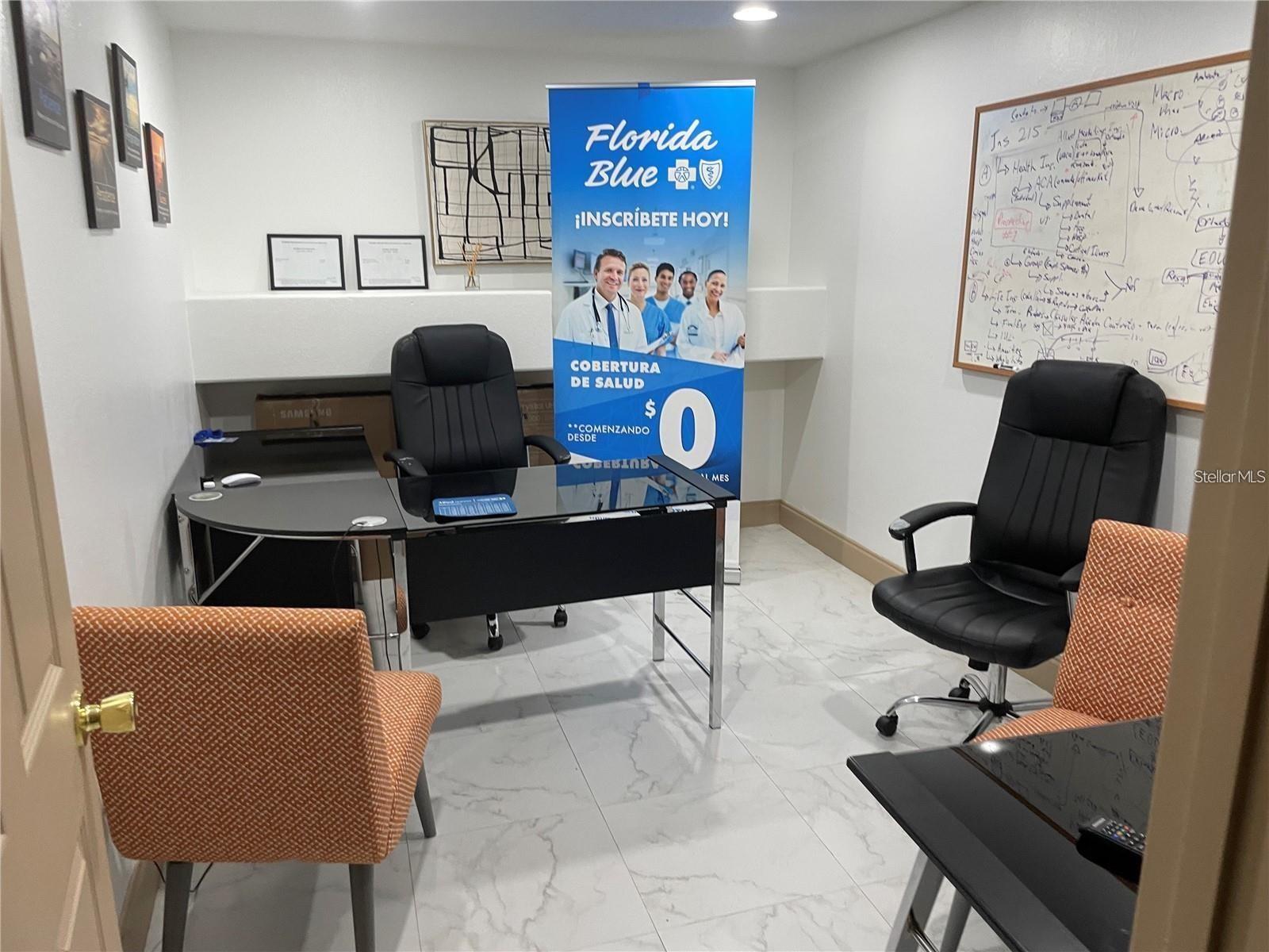 Image 36 of 40 For 8810 Commodity Circle 27