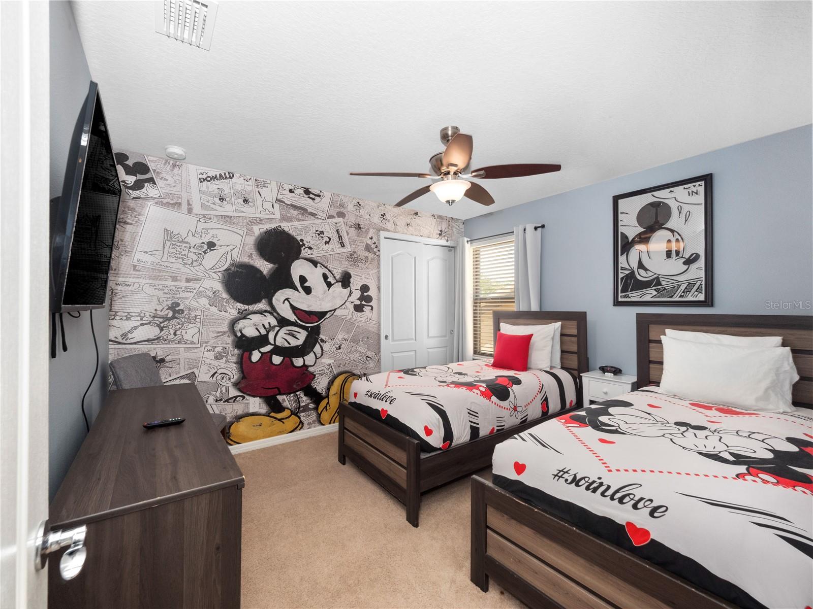 Image 21 of 43 For 8825 Rhodes Street