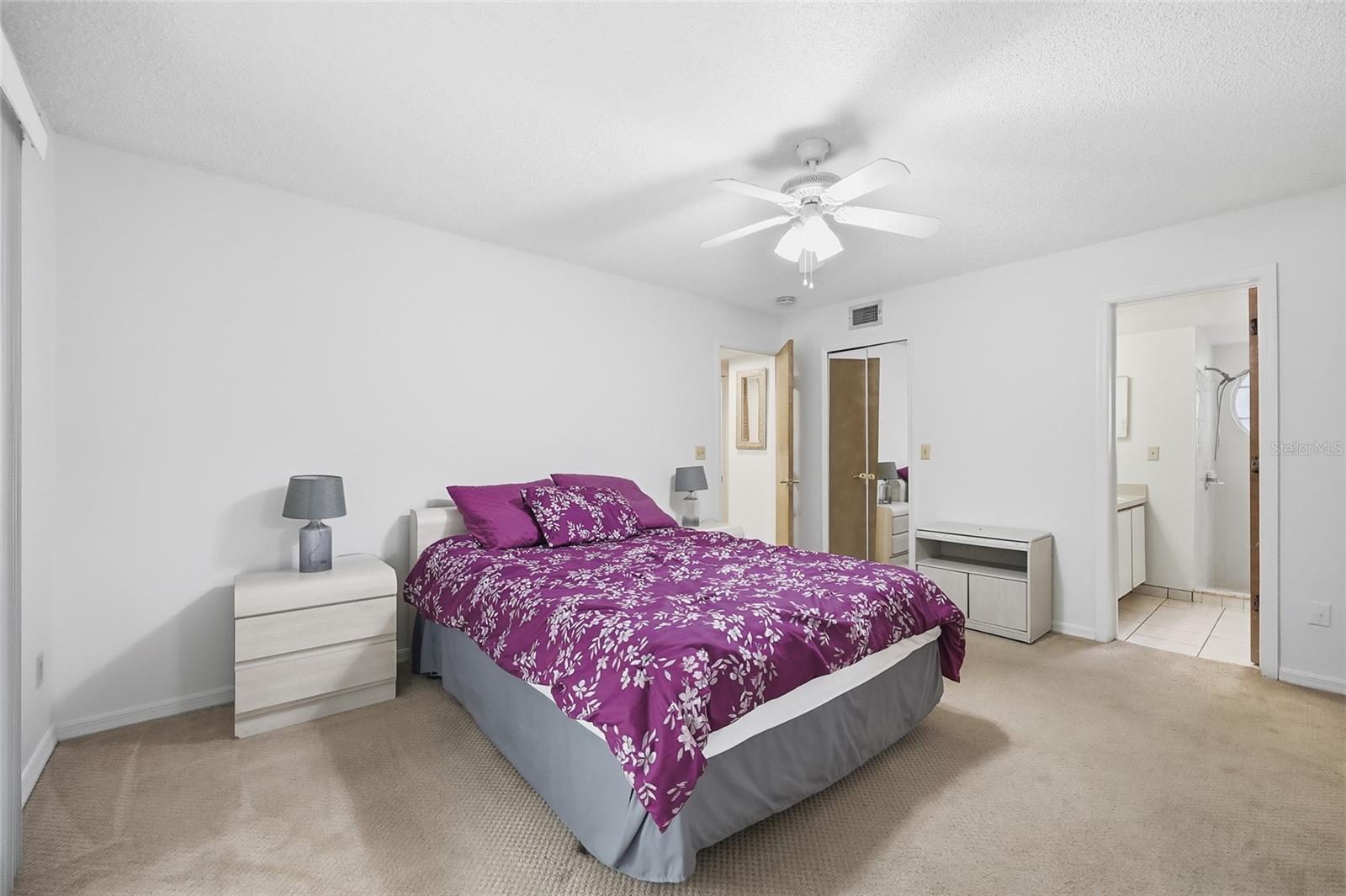 Image 26 of 35 For 2031 Royal Bay Boulevard 71