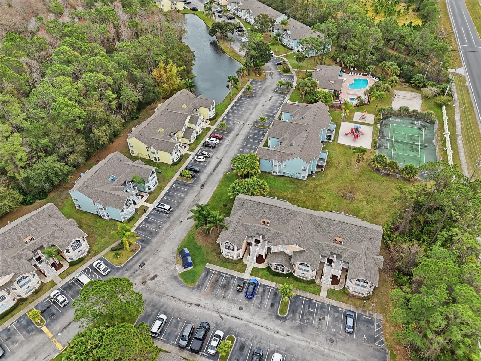 Image 6 of 35 For 2031 Royal Bay Boulevard 71