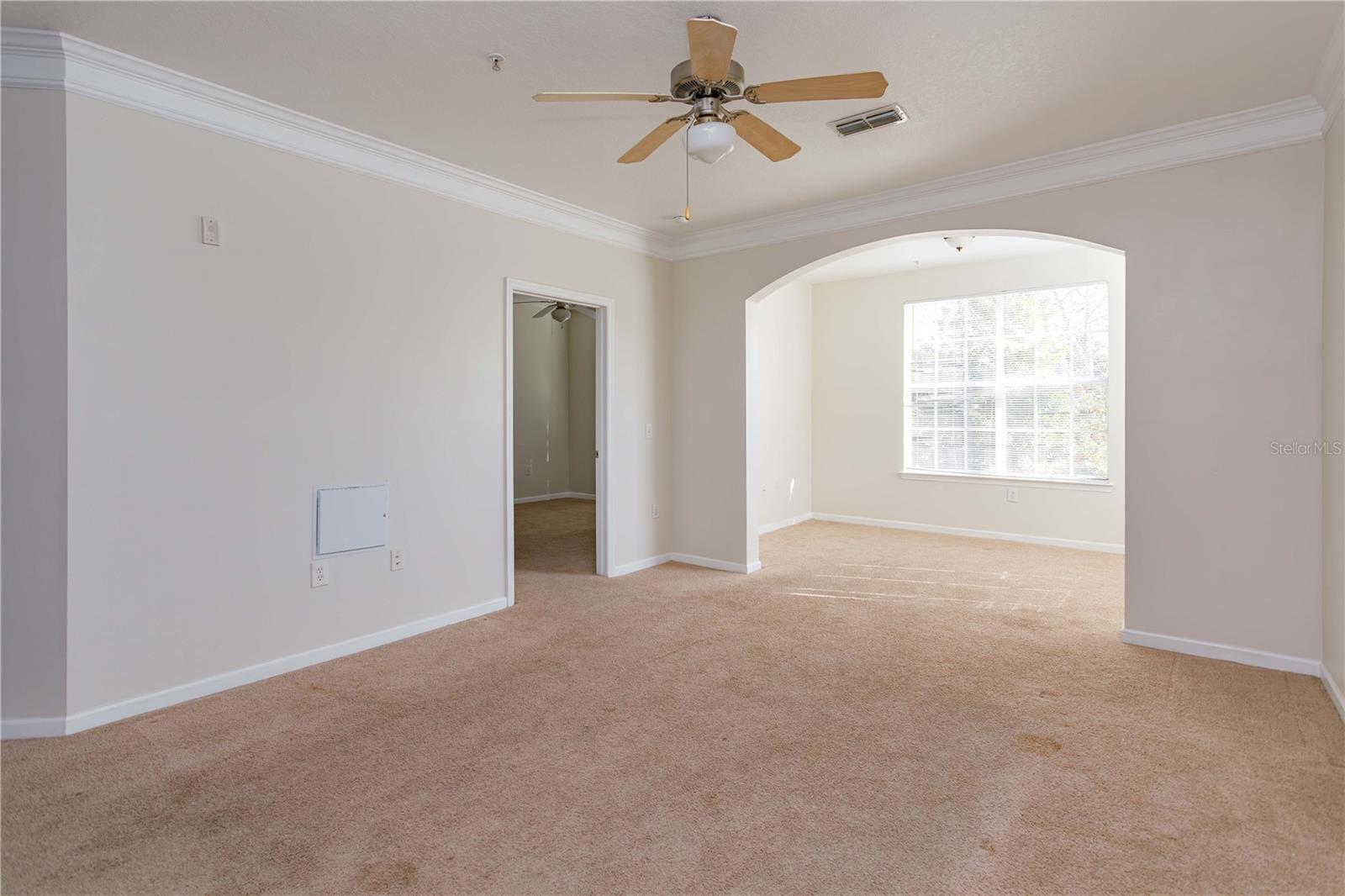 Image 8 of 27 For 12849 Madison Point Circle 201