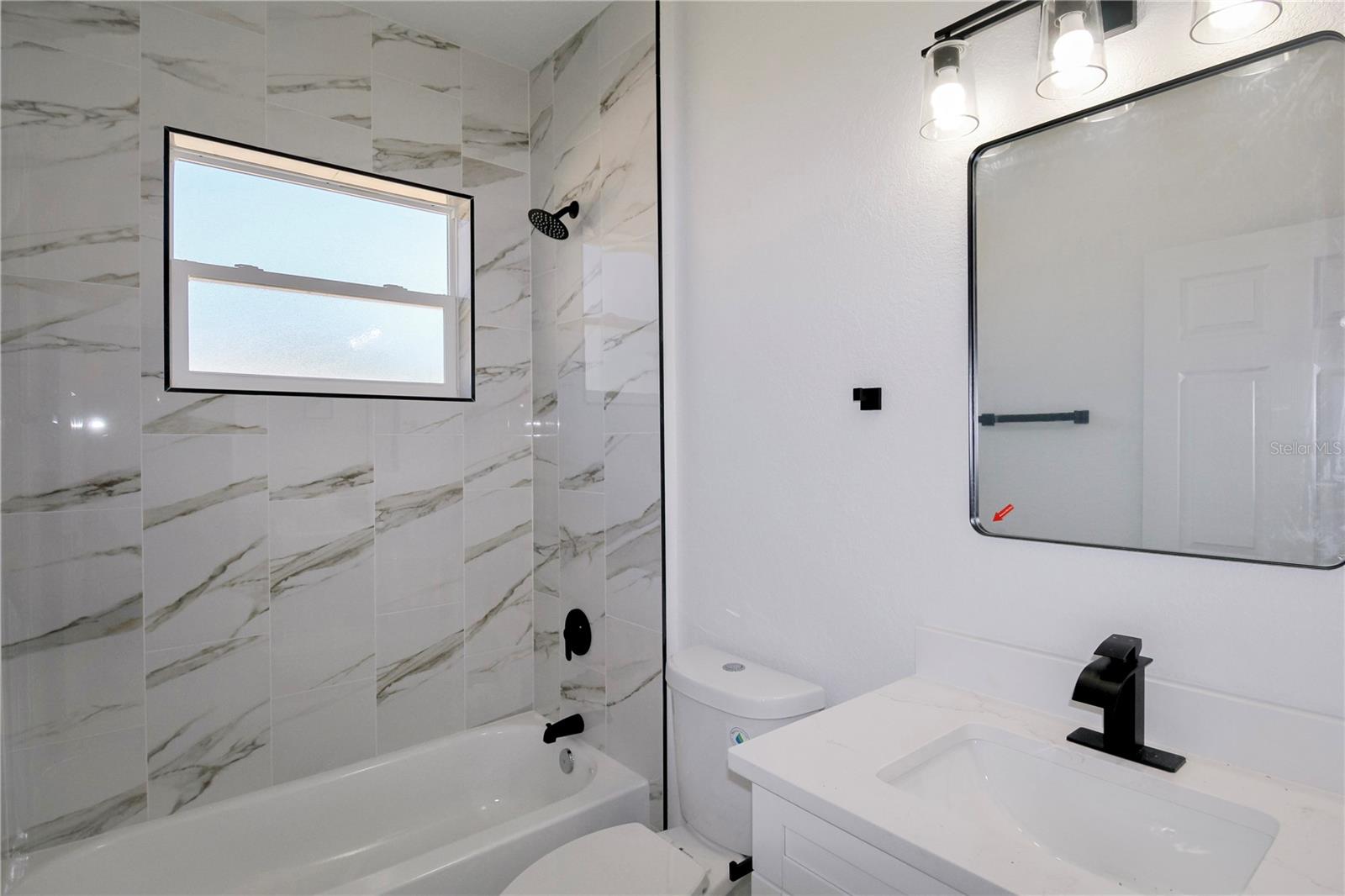 Image 3 of 47 For 3915 El Rado Avenue