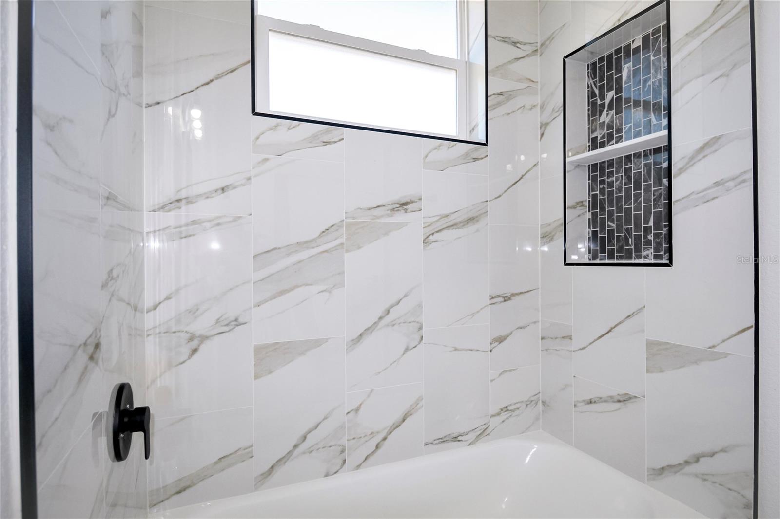 Image 35 of 47 For 3915 El Rado Avenue