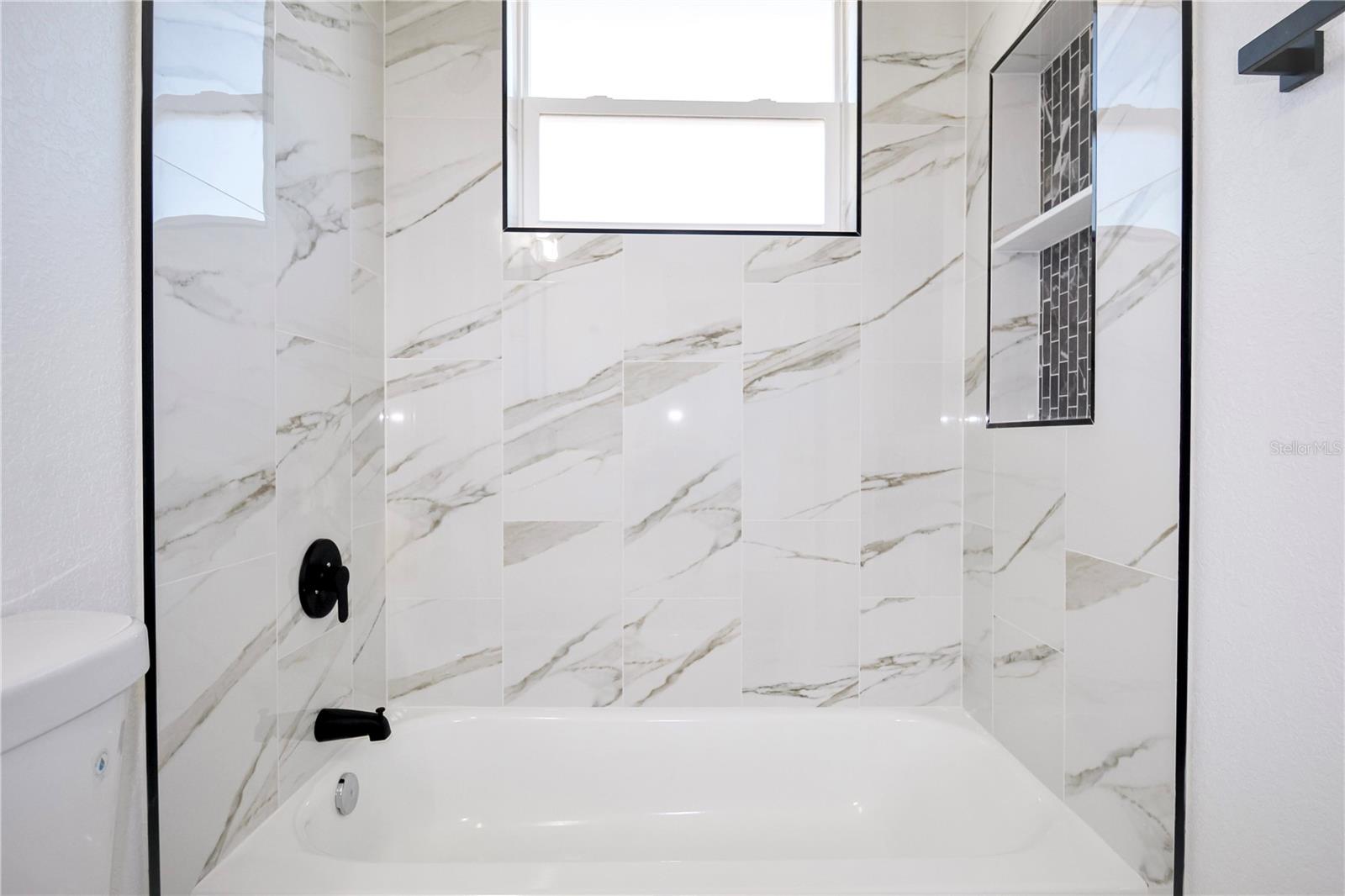 Image 37 of 47 For 3915 El Rado Avenue