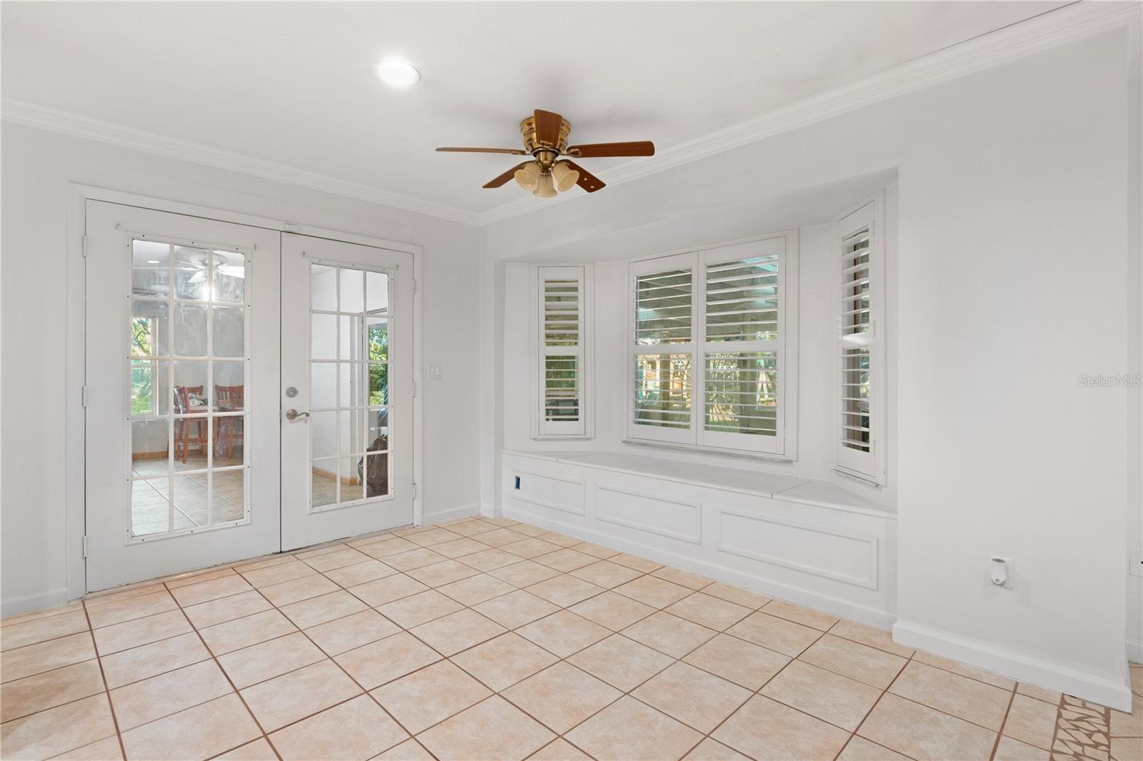 Image 19 of 64 For 619 29th Street E