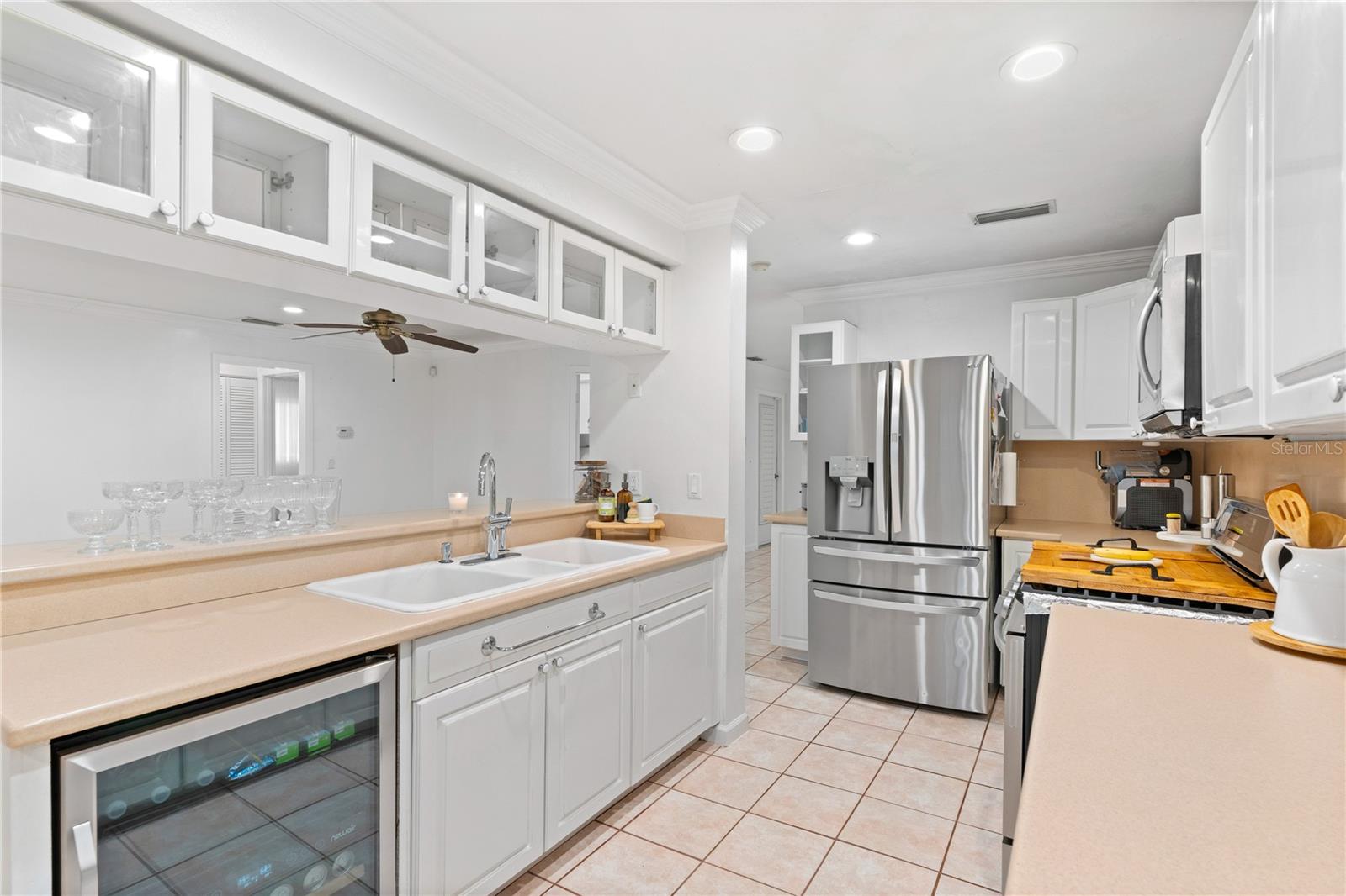 Image 22 of 64 For 619 29th Street E