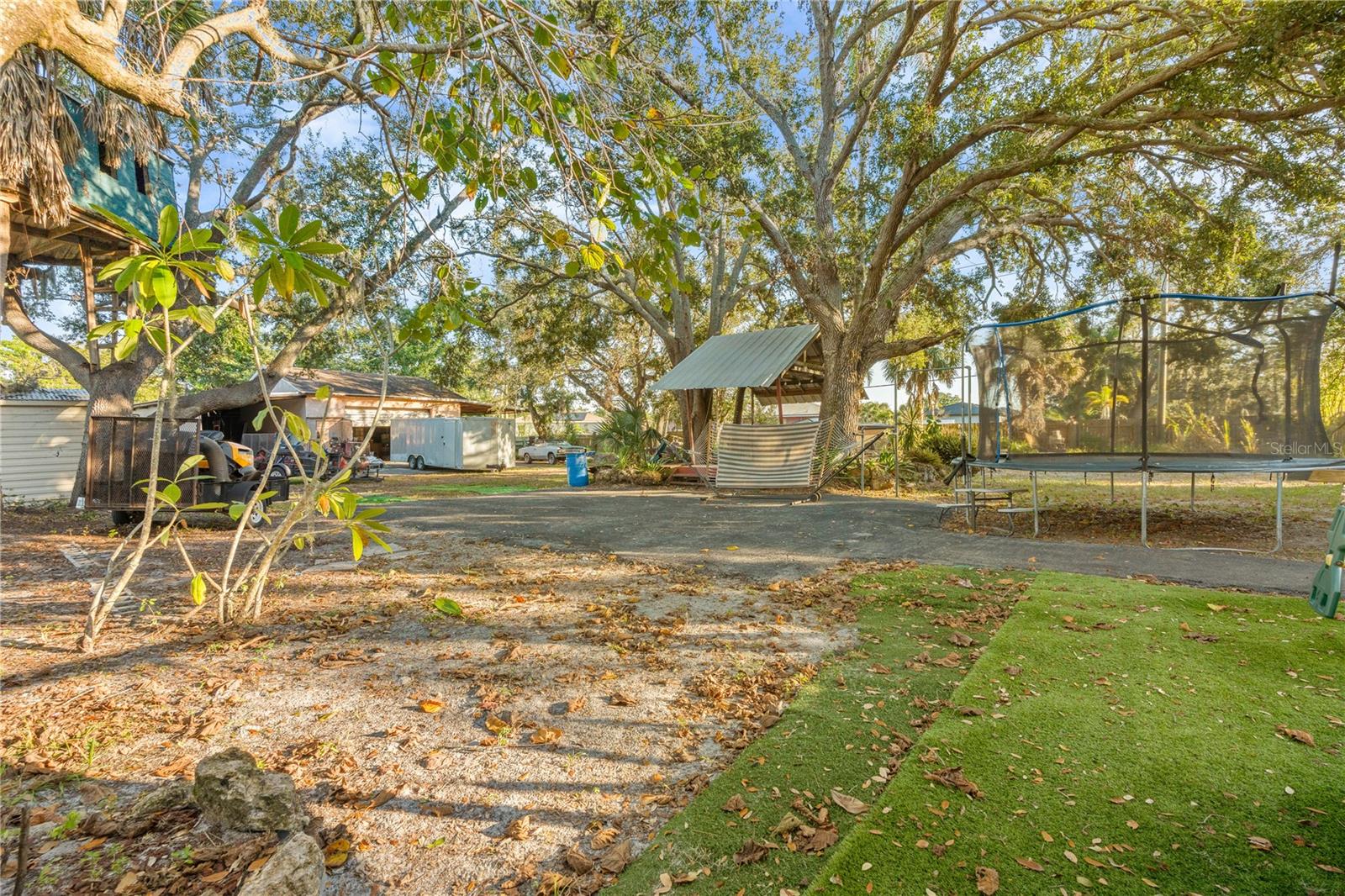 Image 36 of 64 For 619 29th Street E