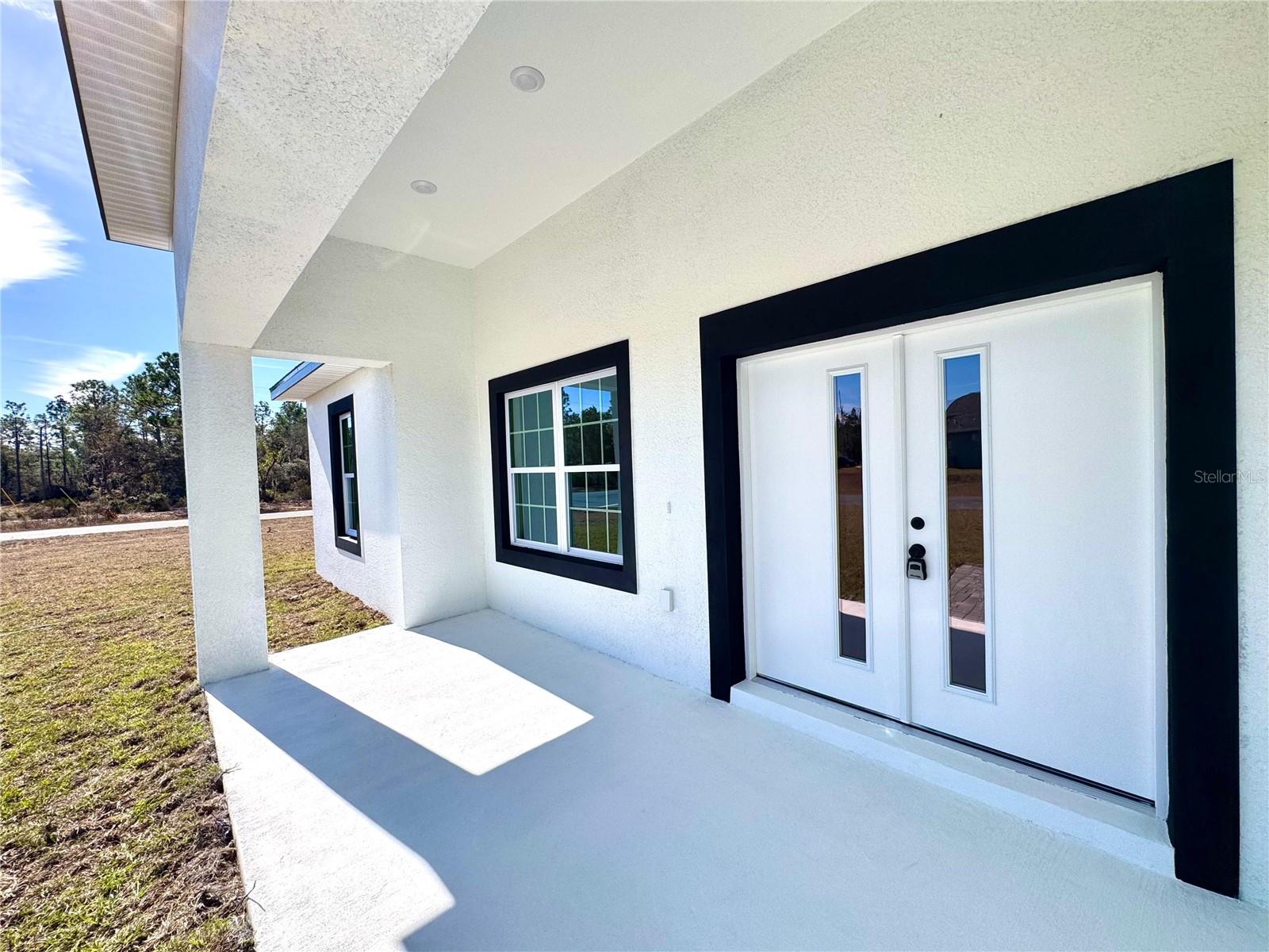 Image 6 of 35 For 2854 Arbutus Drive