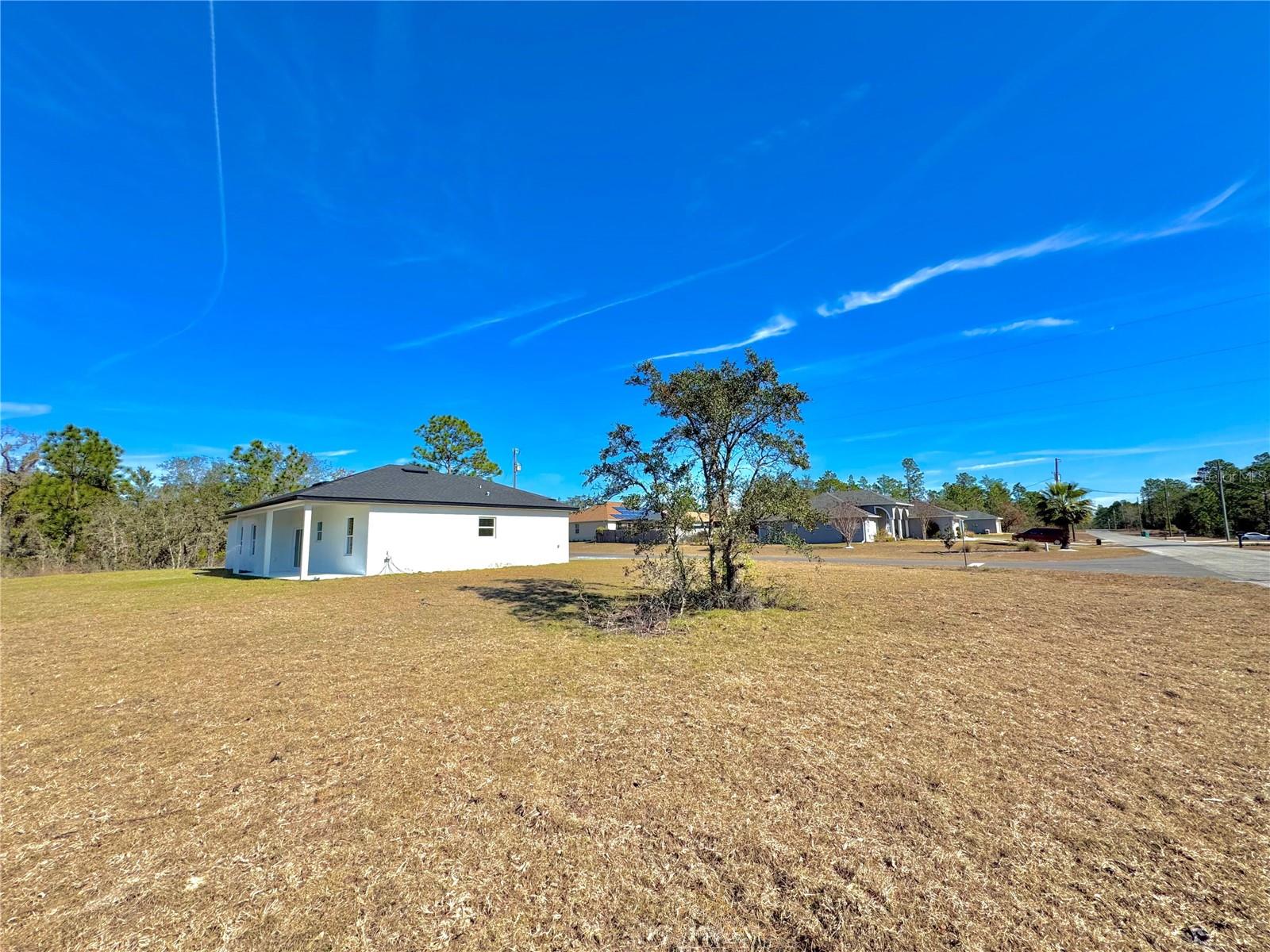 Image 8 of 35 For 2854 Arbutus Drive