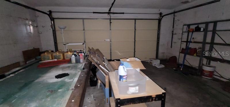 Image 21 of 26 For 20733 Melville Street